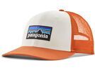 Patagonia P-6 Logo Trucker Hat, white w/redtail rust | Bild 1