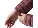 Patagonia Women's Down Sweater Hoody, dark ruby | Bild 3