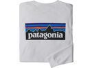 Patagonia Men's Long-Sleeved P-6 Logo Responsibili-Tee, white | Bild 1