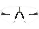 Oakley Sutro Lite Sweep, Clear To Black Iridium Photochromic / matte clear | Bild 2