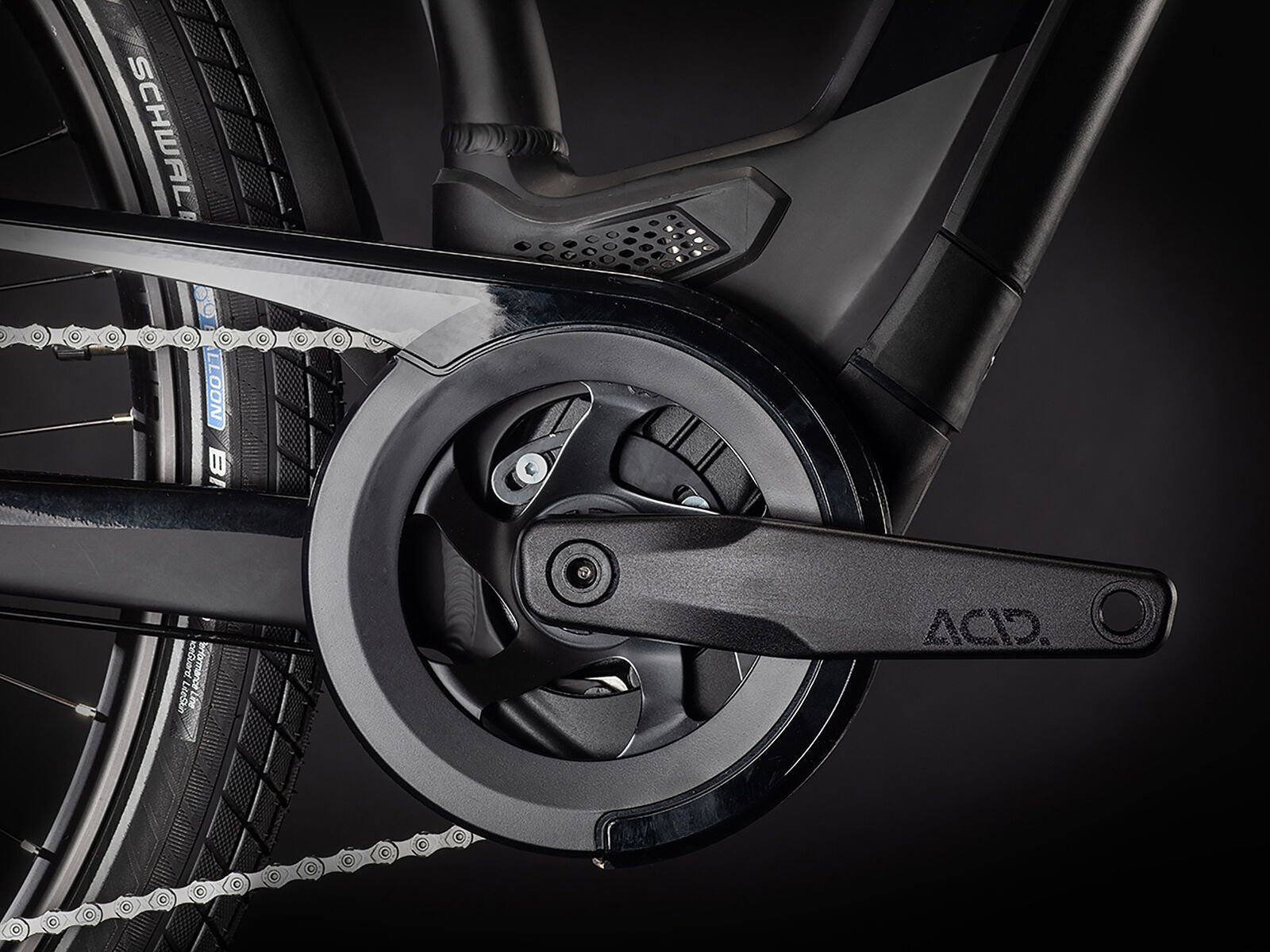 Cube Kathmandu Hybrid Pro 625 Trapeze, black´n´blue - Bild 2