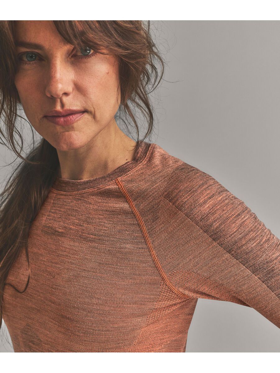 Ortovox 230 Merino Competition Long Sleeve W, faded tangerine - Bild 7