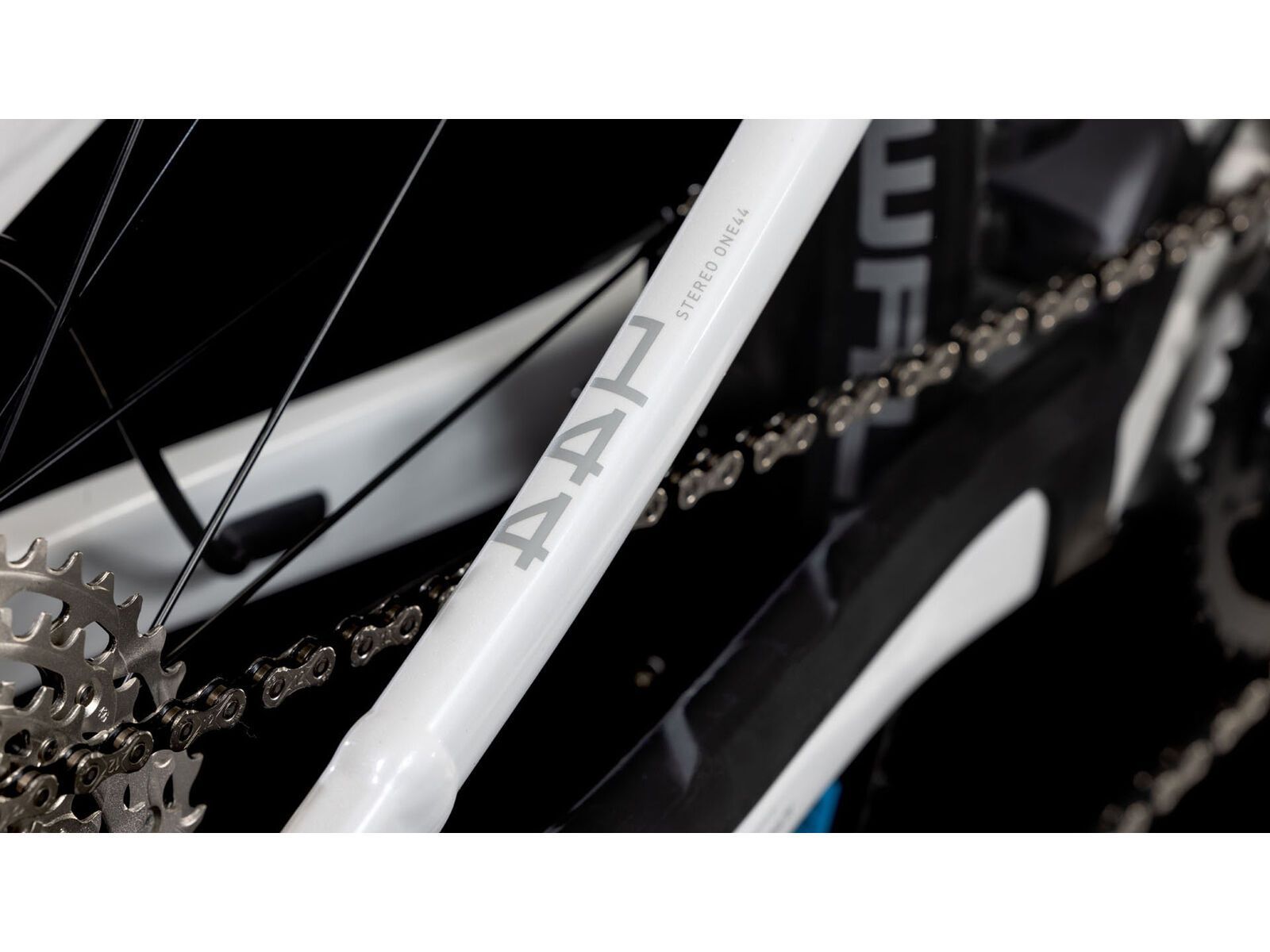 Cube Stereo Hybrid One44 EXC 800 27.5, metallicwhite´n´black - Bild 4