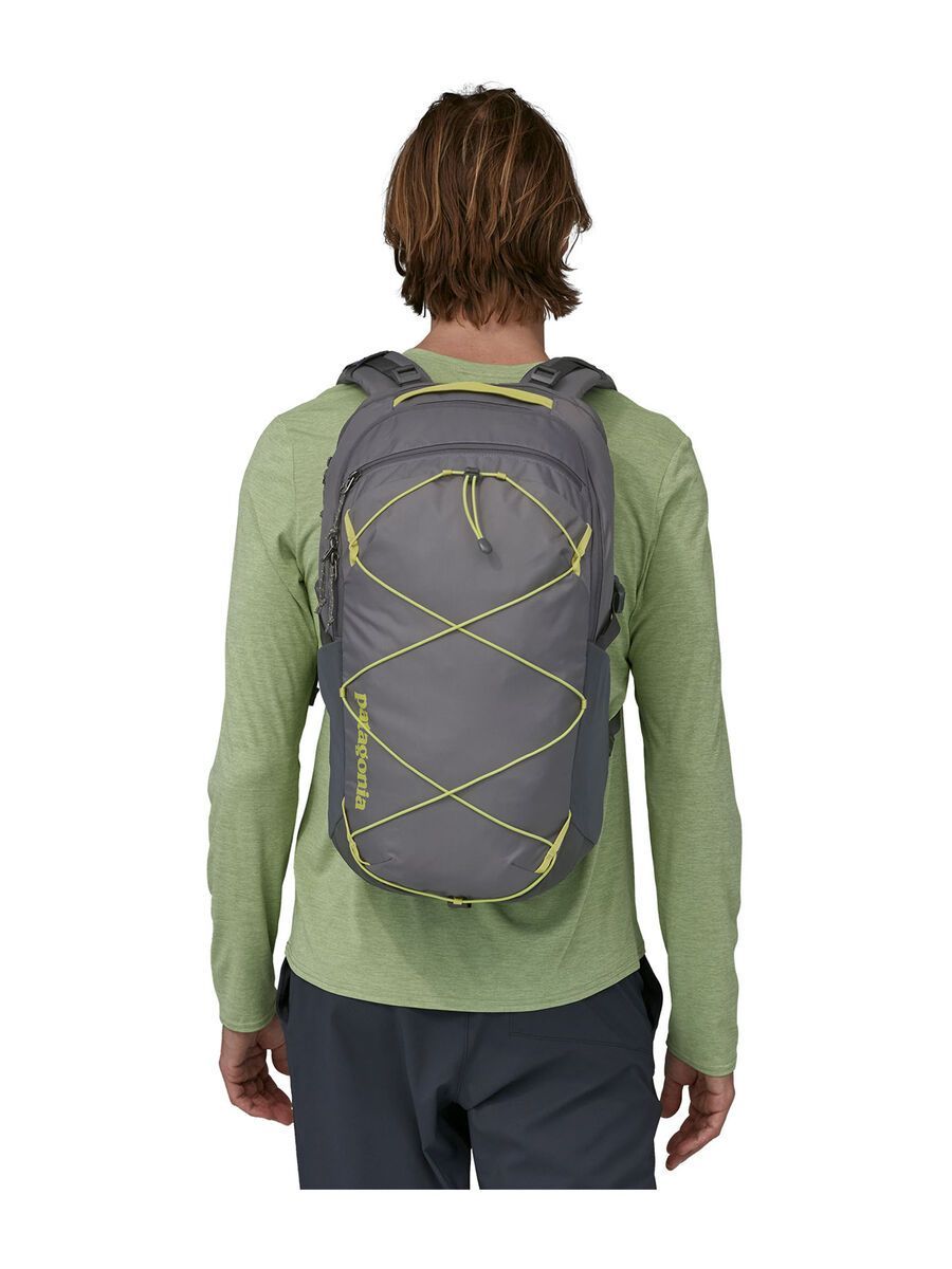 Patagonia Refugio Daypack 30L, forge grey - Bild 3