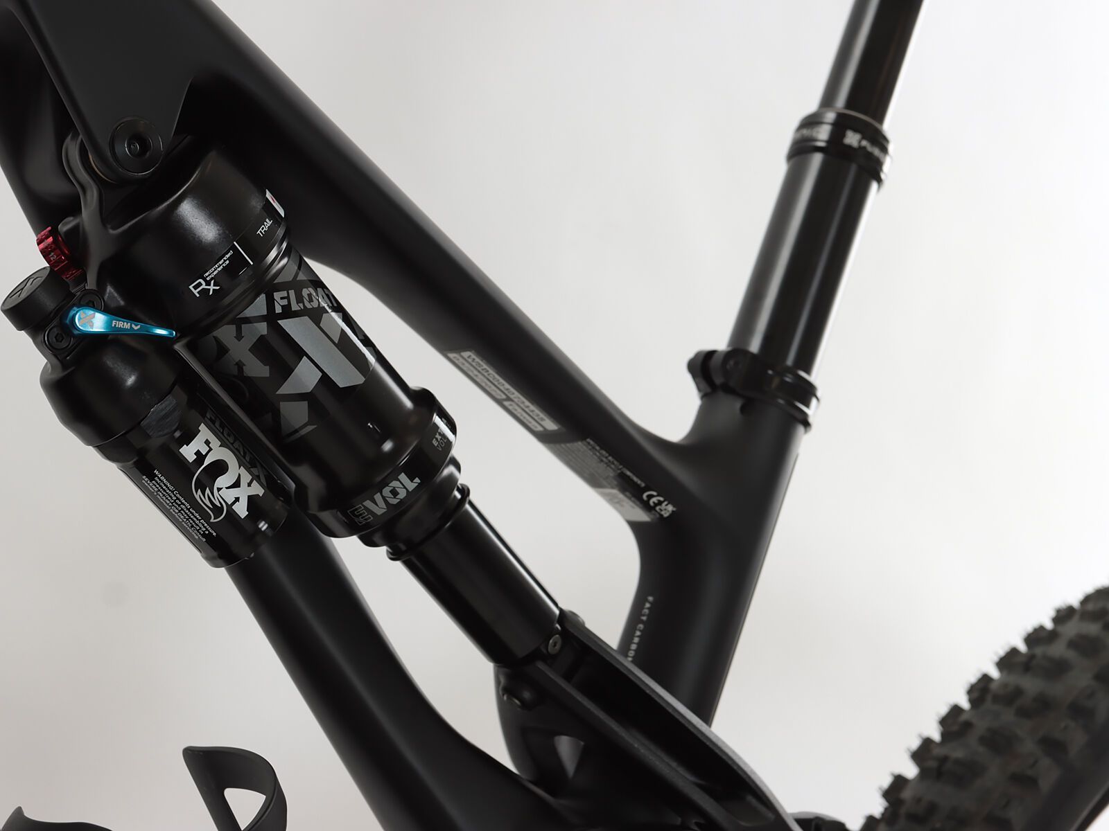 ***2. Wahl*** Specialized Turbo Levo Comp Carbon satin black/silver/gloss black - Bild 15