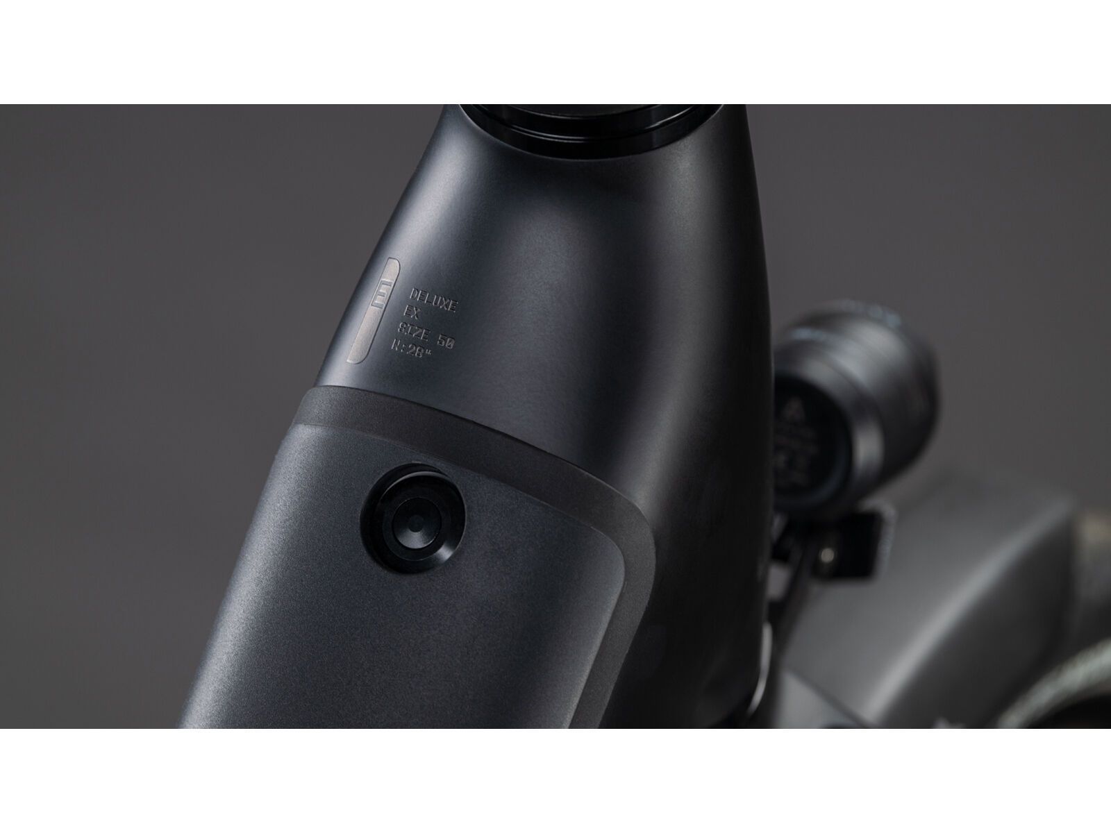 Cube Supreme Hybrid Deluxe EX 600 RT Easy Entry 26, black´n´chrome - Bild 3