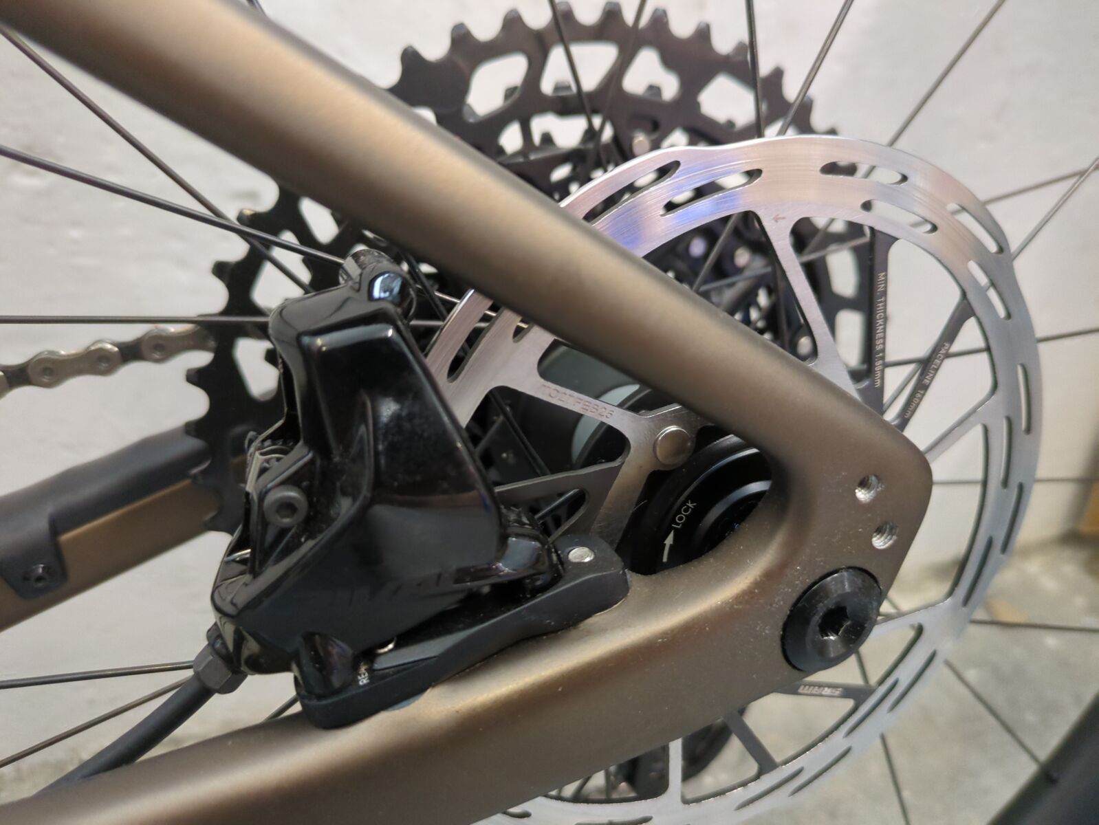 ***2. Wahl*** Specialized Diverge Expert Carbon burnt gold metallic/black liquid metal - Bild 3