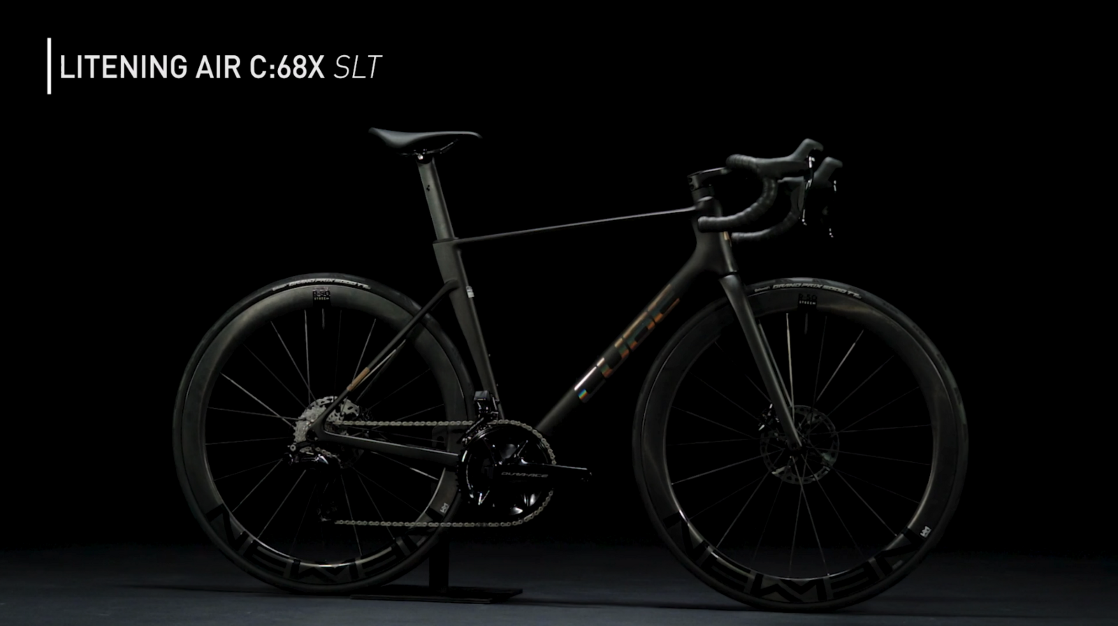 Cube Litening Air C:68X SLT, carbon´n´rainbow - Video 13