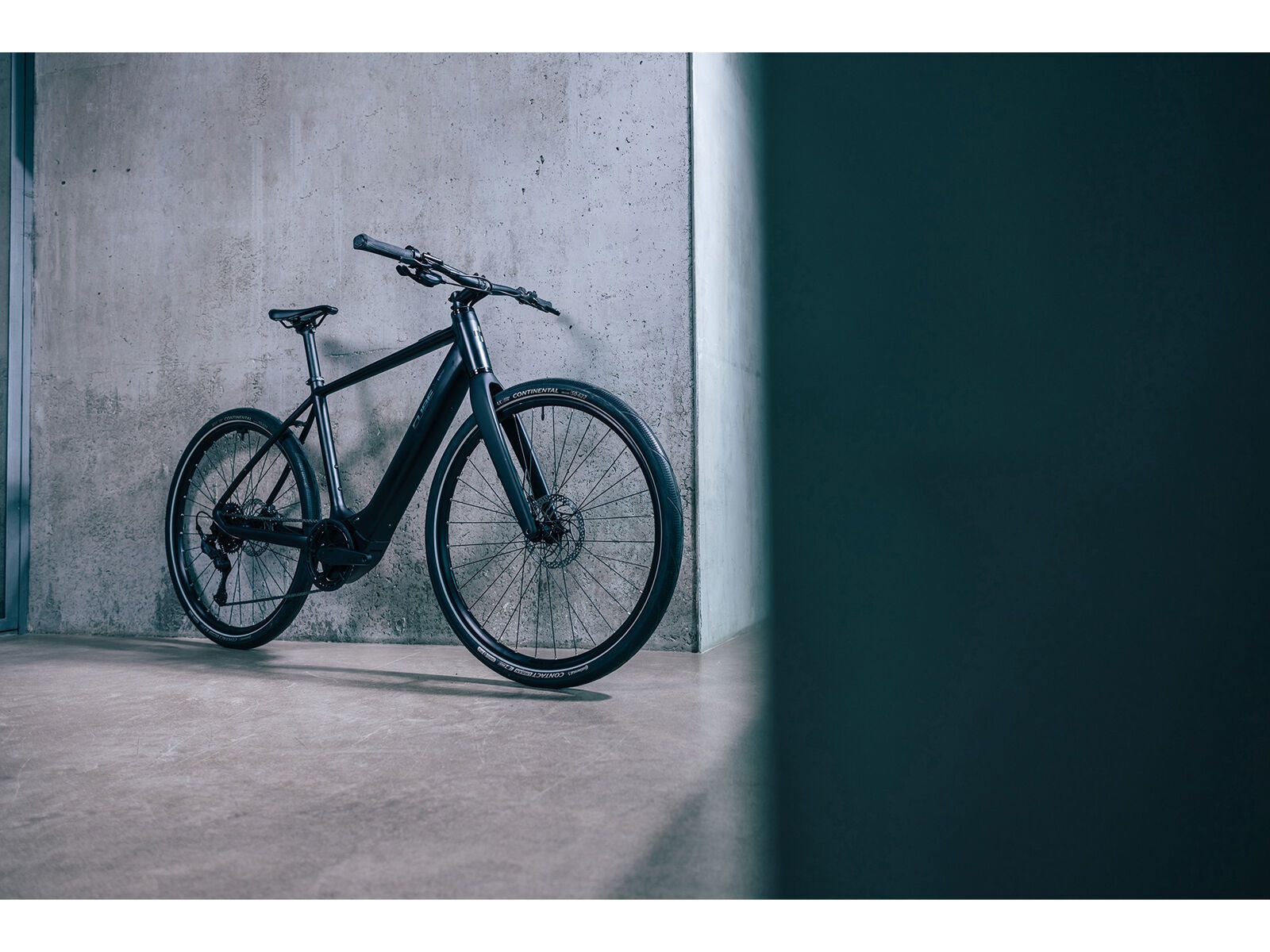 Cube Editor Hybrid Pro 400X, black´n´spectral - Bild 18