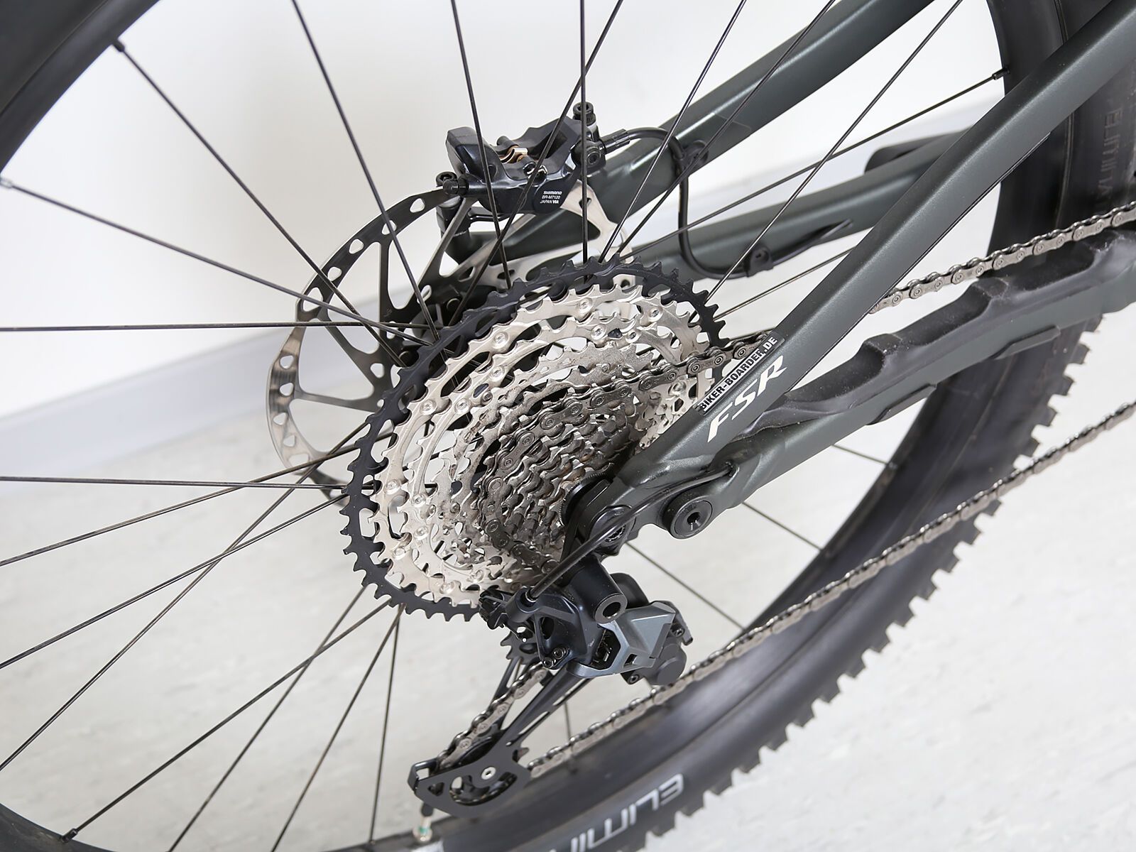 ***2. Wahl*** Specialized Turbo Levo Comp oak green/black/white mountains 2021 - Bild 8