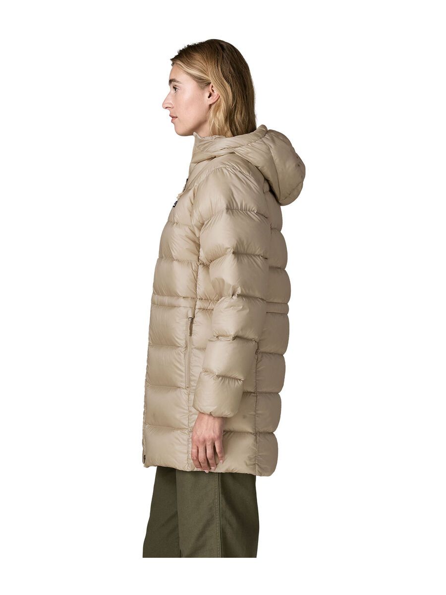 Patagonia Women's Fitz Roy Down Parka, pumice - Bild 3