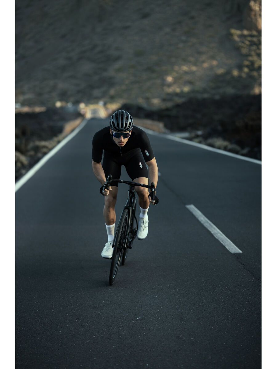 Q36.5 Clima Bib Shorts, black - Bild 13