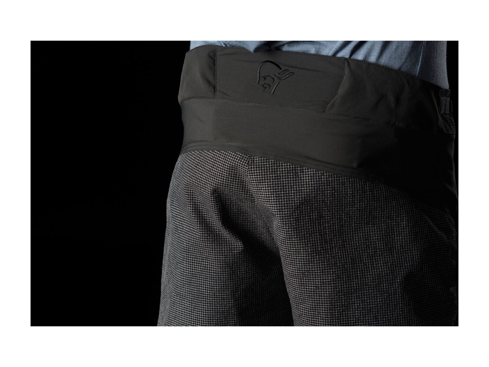 Norrona skibotn flex1 Shorts (M), caviar black - Bild 4