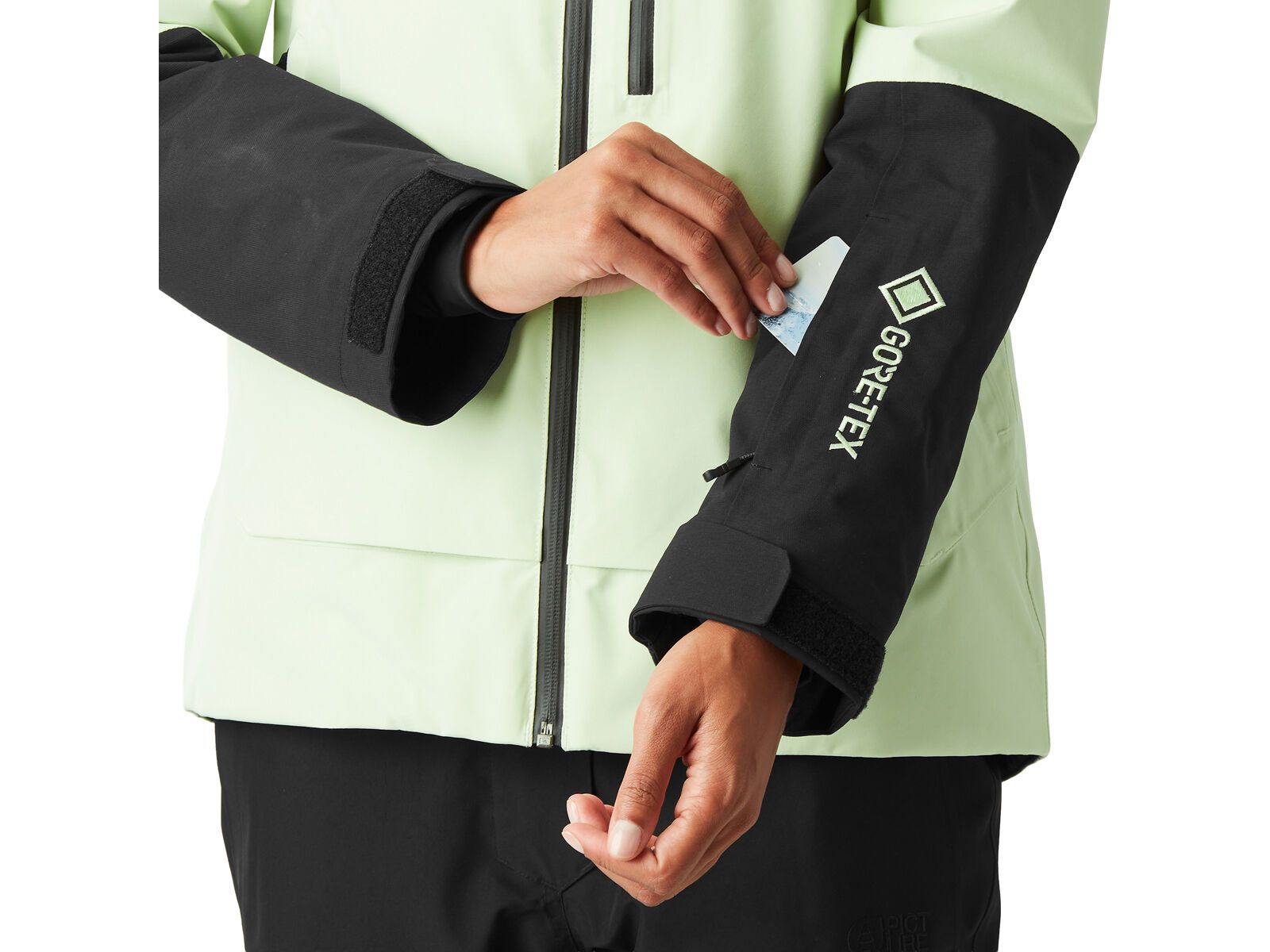 Picture Merepi W Gore-Tex Jkt, tender green - Bild 6