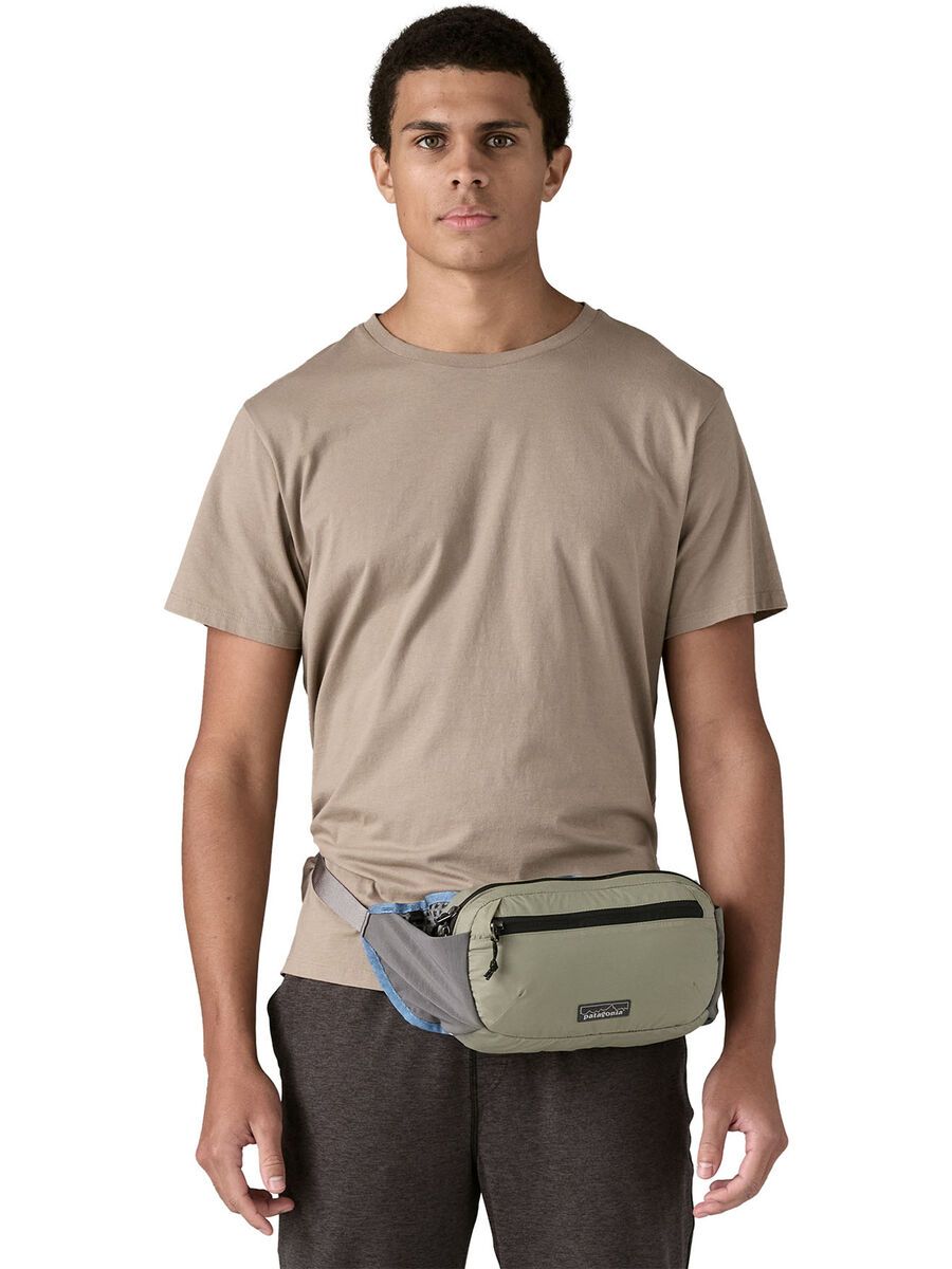 Patagonia Terravia Hip Pack, river rock green - Bild 3