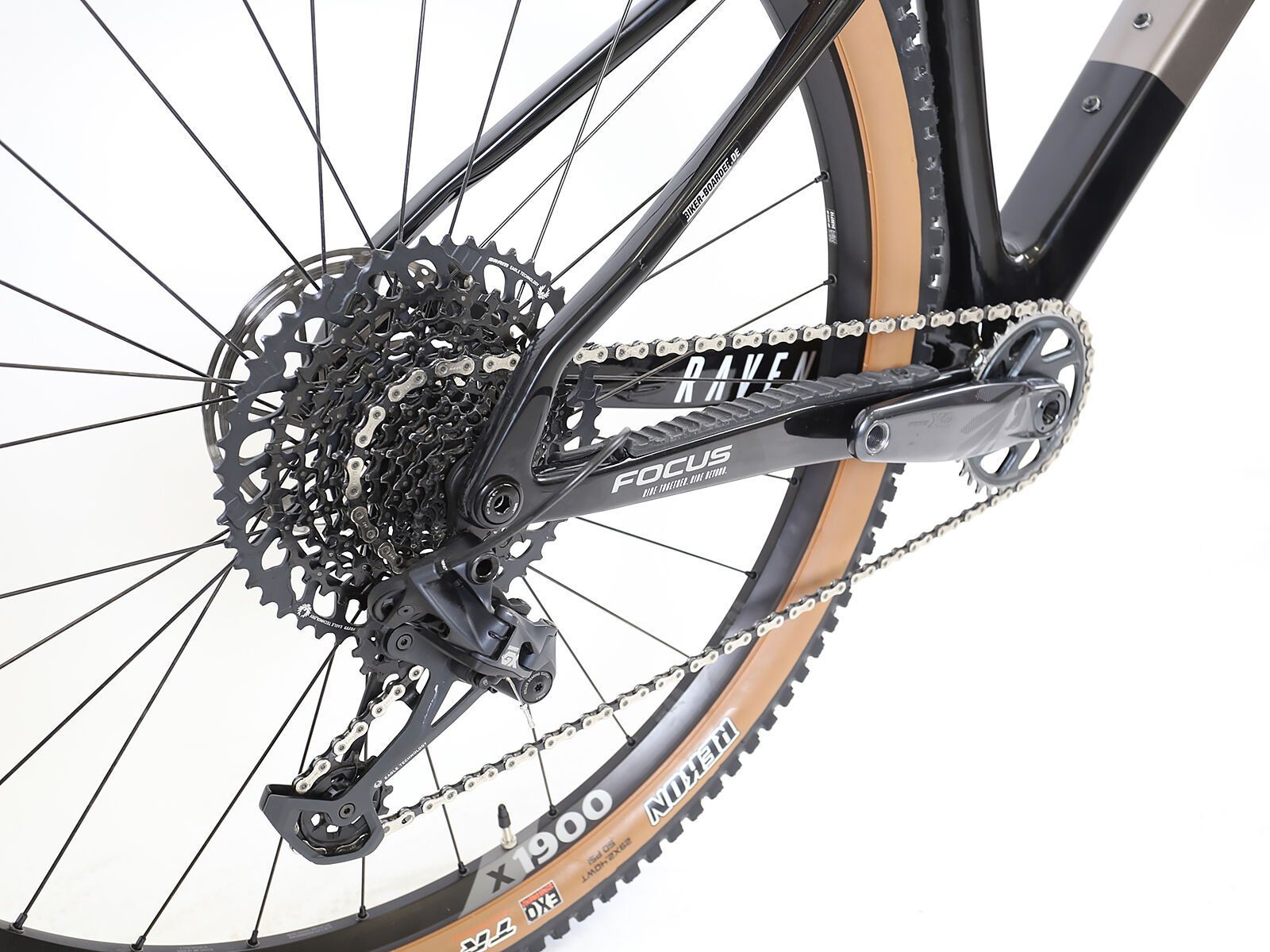 ***2. Wahl*** Focus Raven 8.9 silver / carbon raw - Bild 12