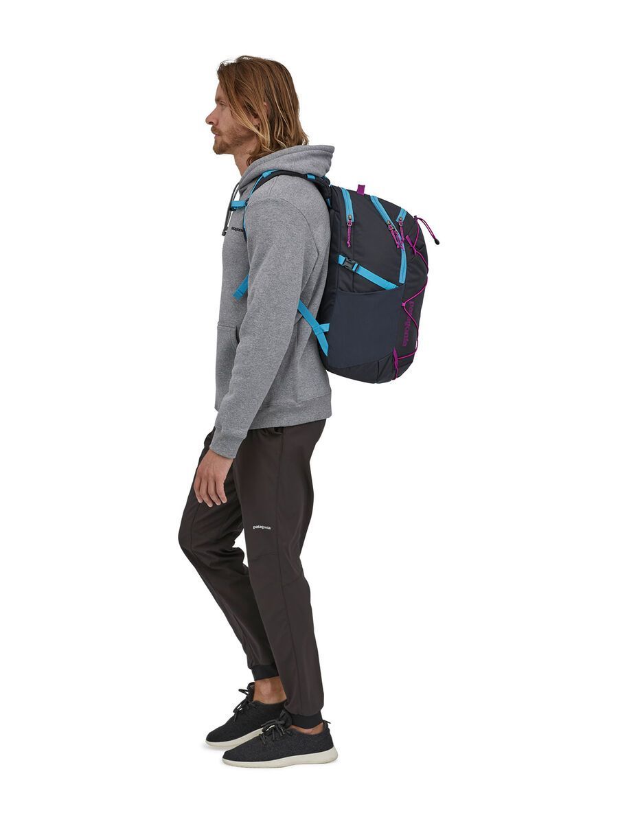 Patagonia Refugio Daypack 30L, pitch blue - Bild 7