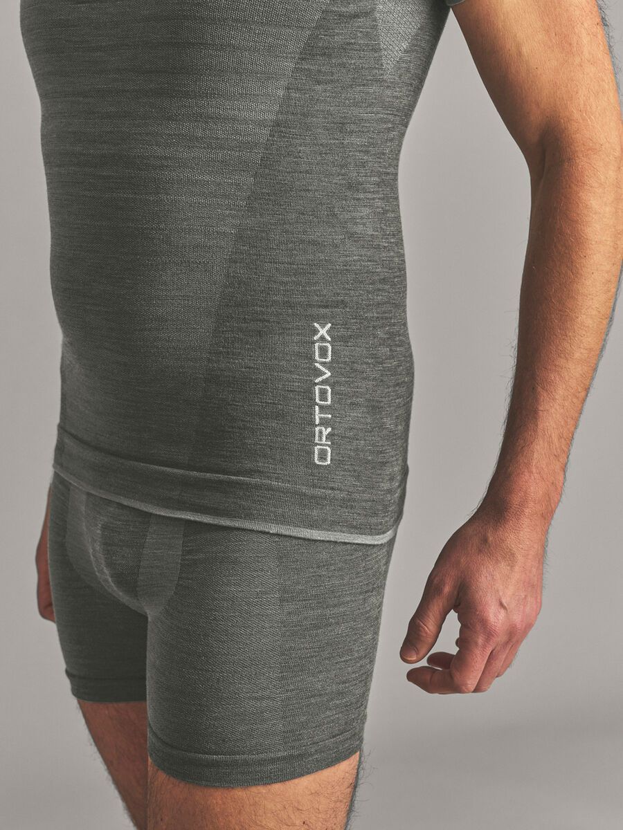 Ortovox 230 Merino Competition Boxer M, dark sage - Bild 5