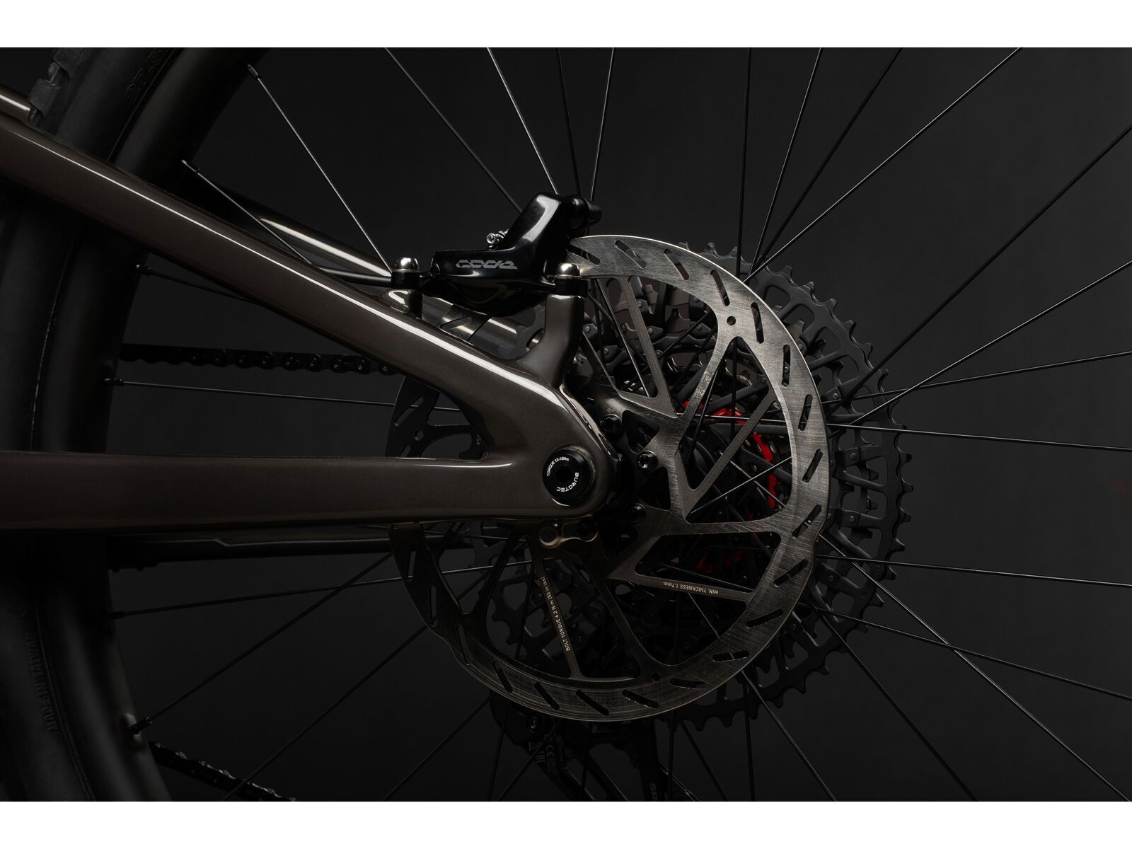 Santa Cruz Bullit CC / X01 / MX, gloss carbon - Bild 4