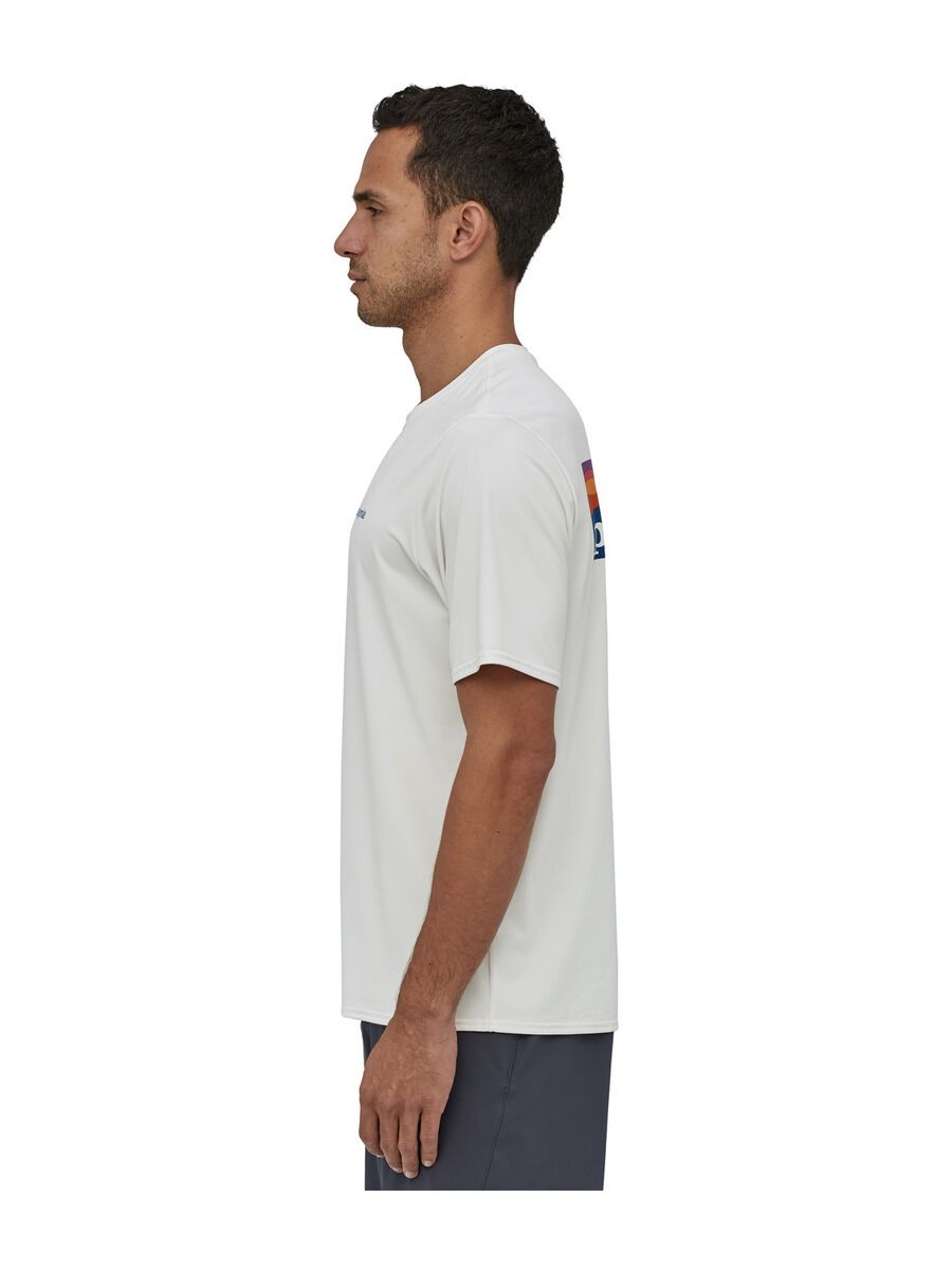 Patagonia Men's Capilene Cool Daily Graphic Shirt Boardshort Logo, white - Bild 6