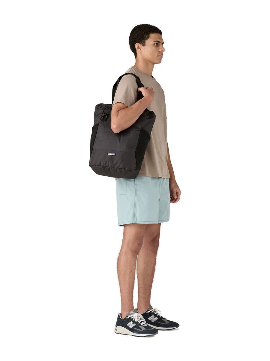 Patagonia Terravia Tote Pack 24L, black - Bild 4