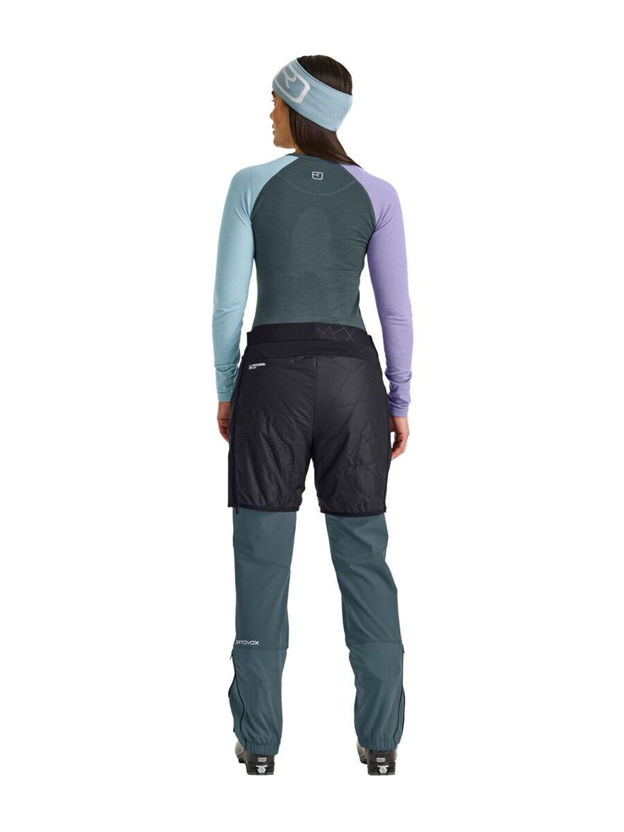 Ortovox Swisswool Piz Boè Shorts W, black raven - Bild 6