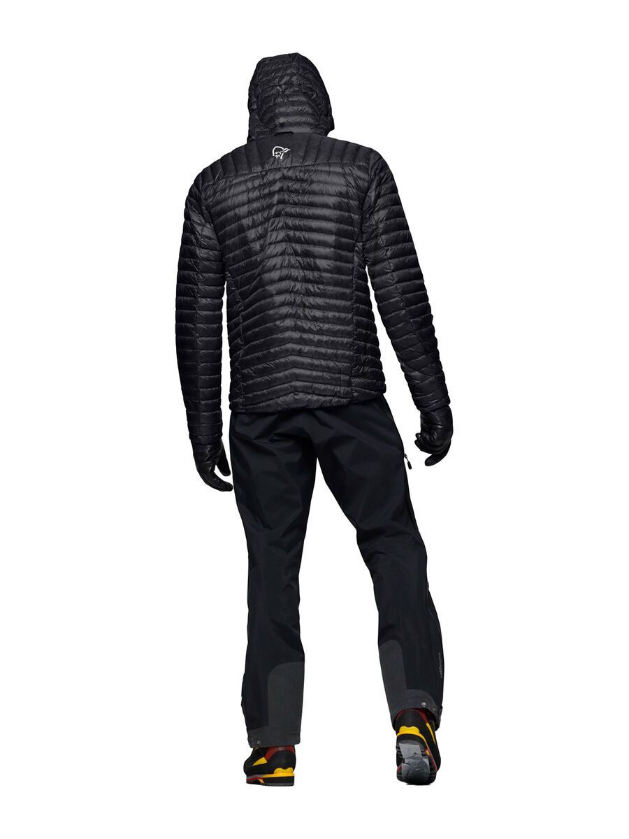 Norrona trollveggen down800 super light Hood M's, caviar black - Bild 5