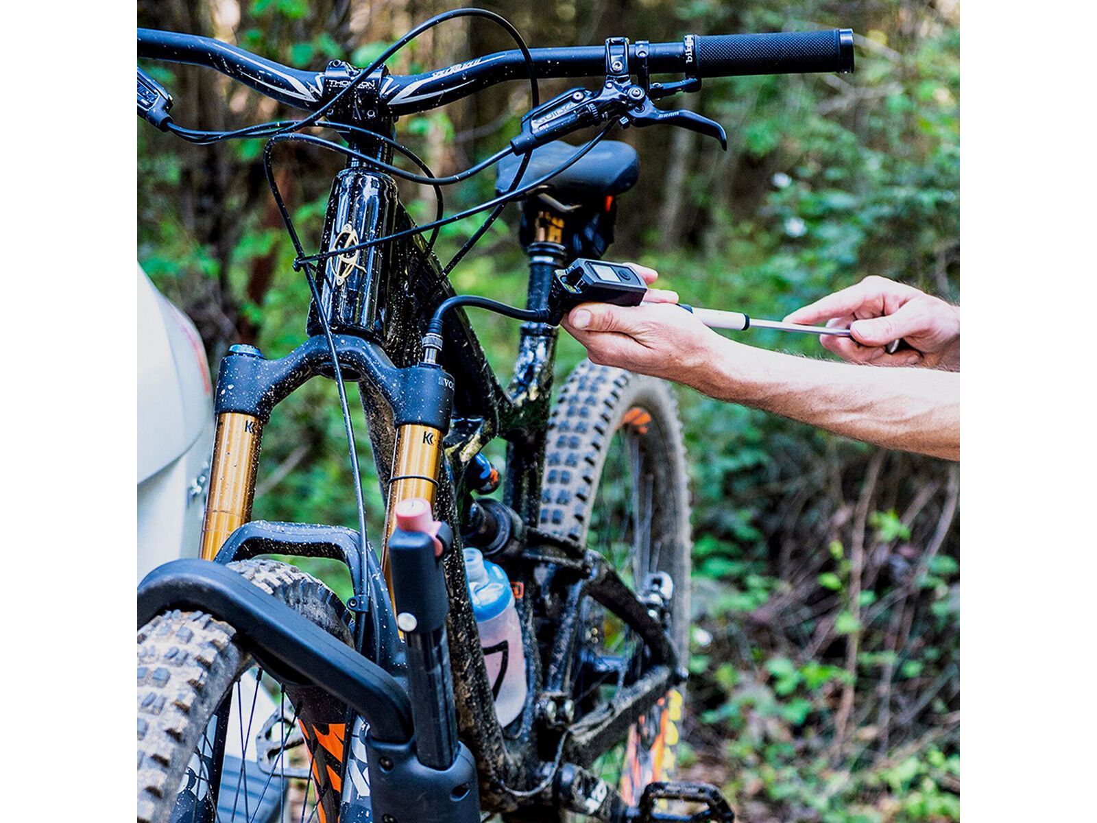 Blackburn Honest Digital Shock Mini-Pump - Bild 6