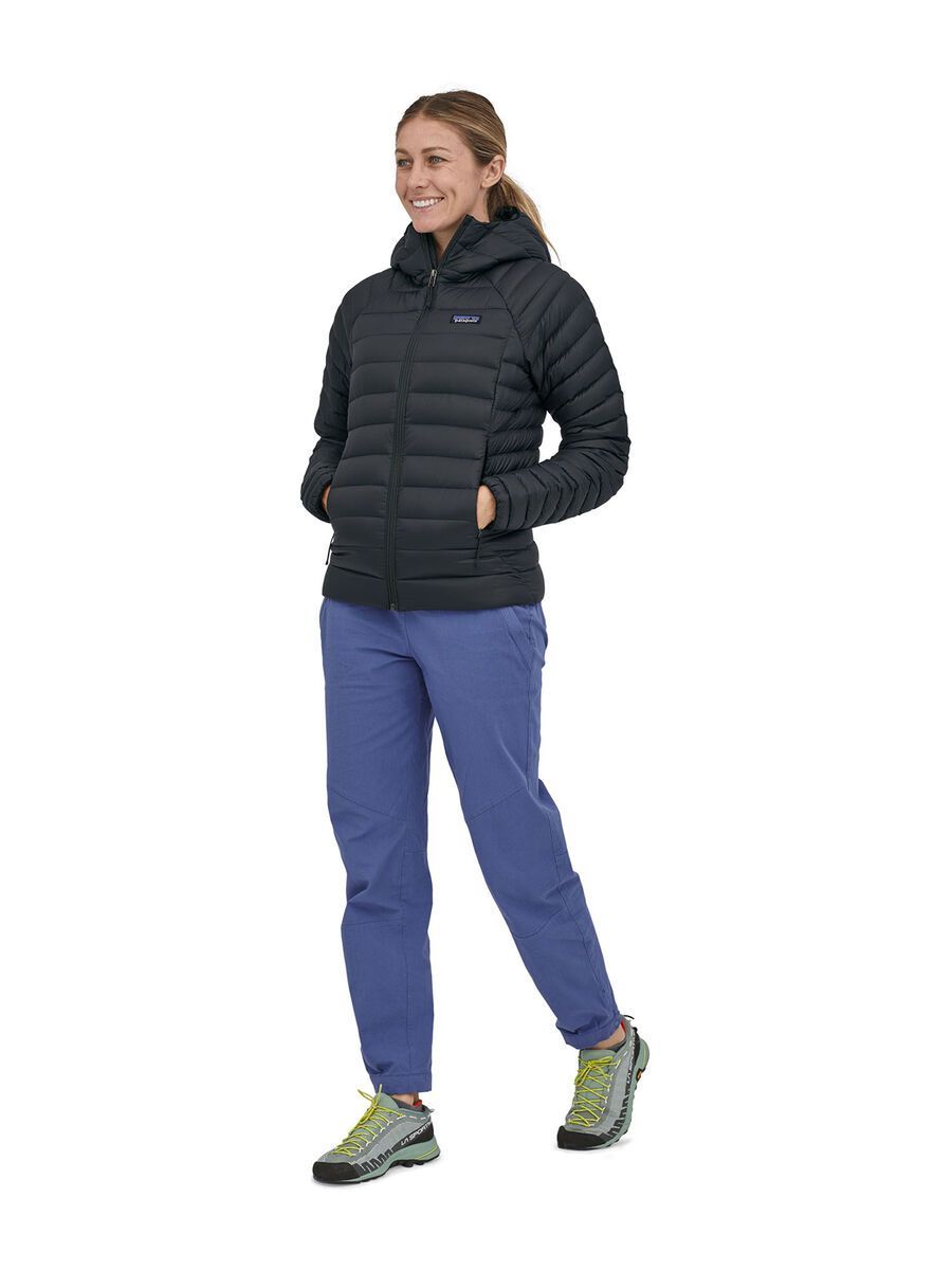 Patagonia Women's Down Sweater Hoody, black - Bild 4