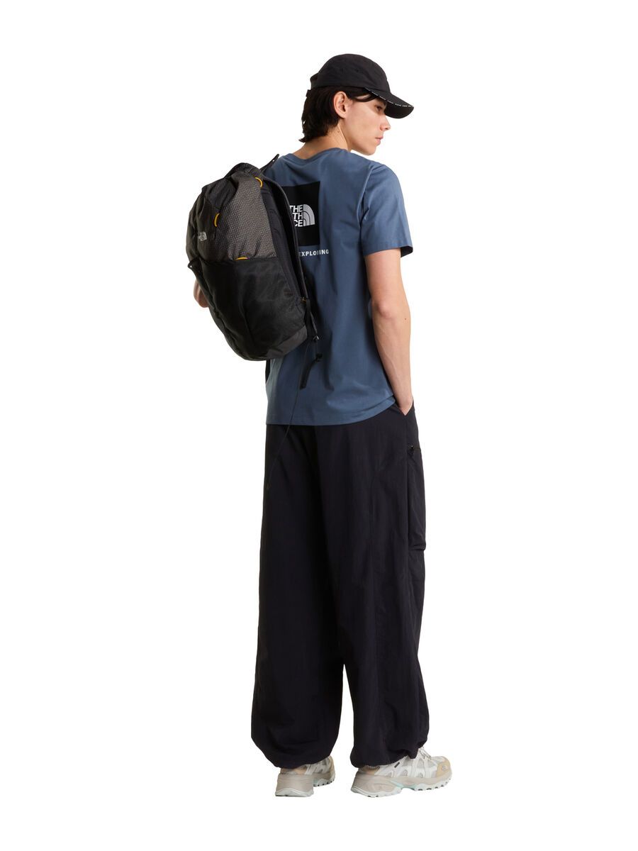 The North Face M Evolution Box NSE Regular Short Sleeve, granite grey - Bild 5