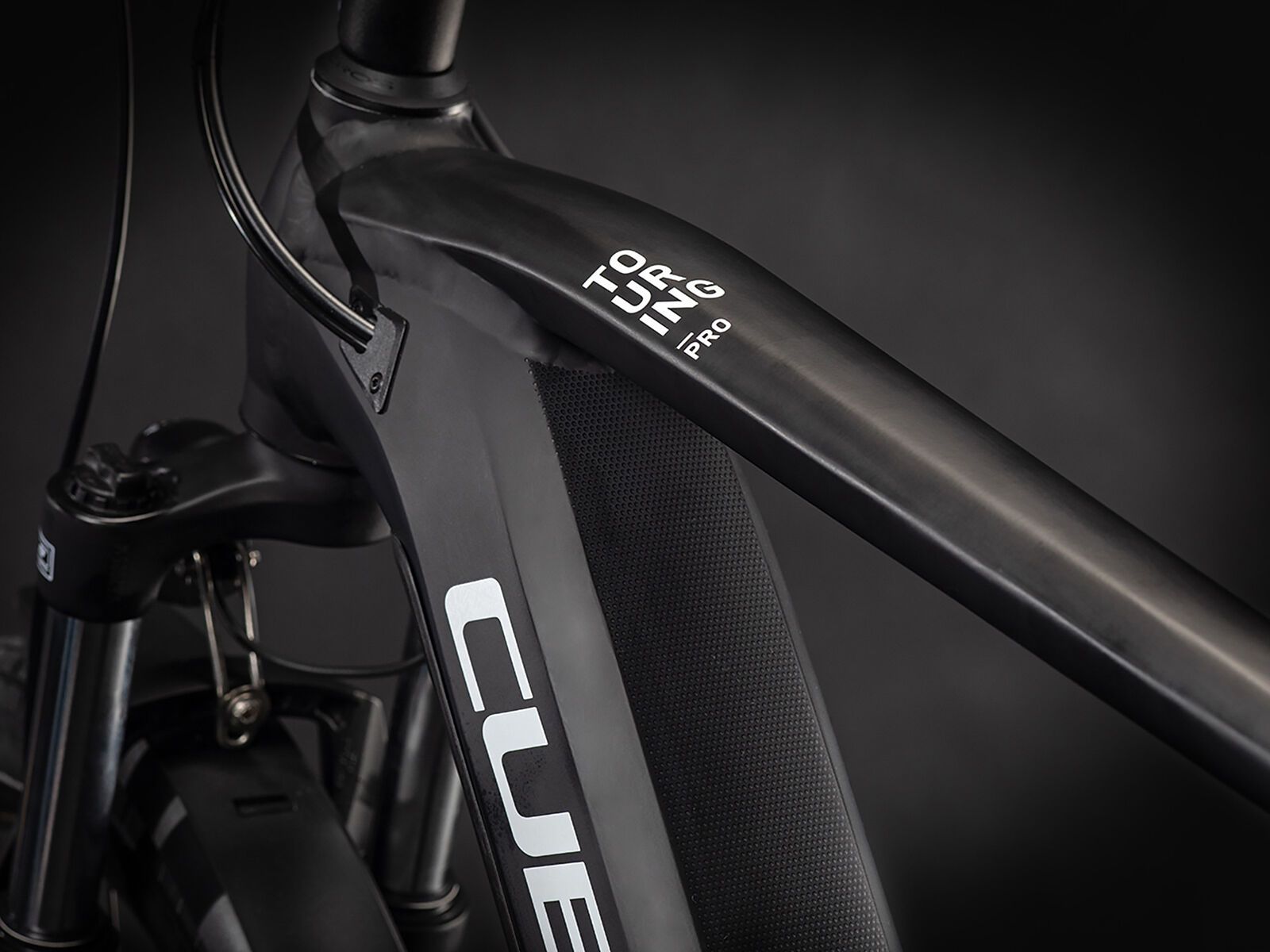 Cube Touring Hybrid Pro 625, black´n´white - Bild 2