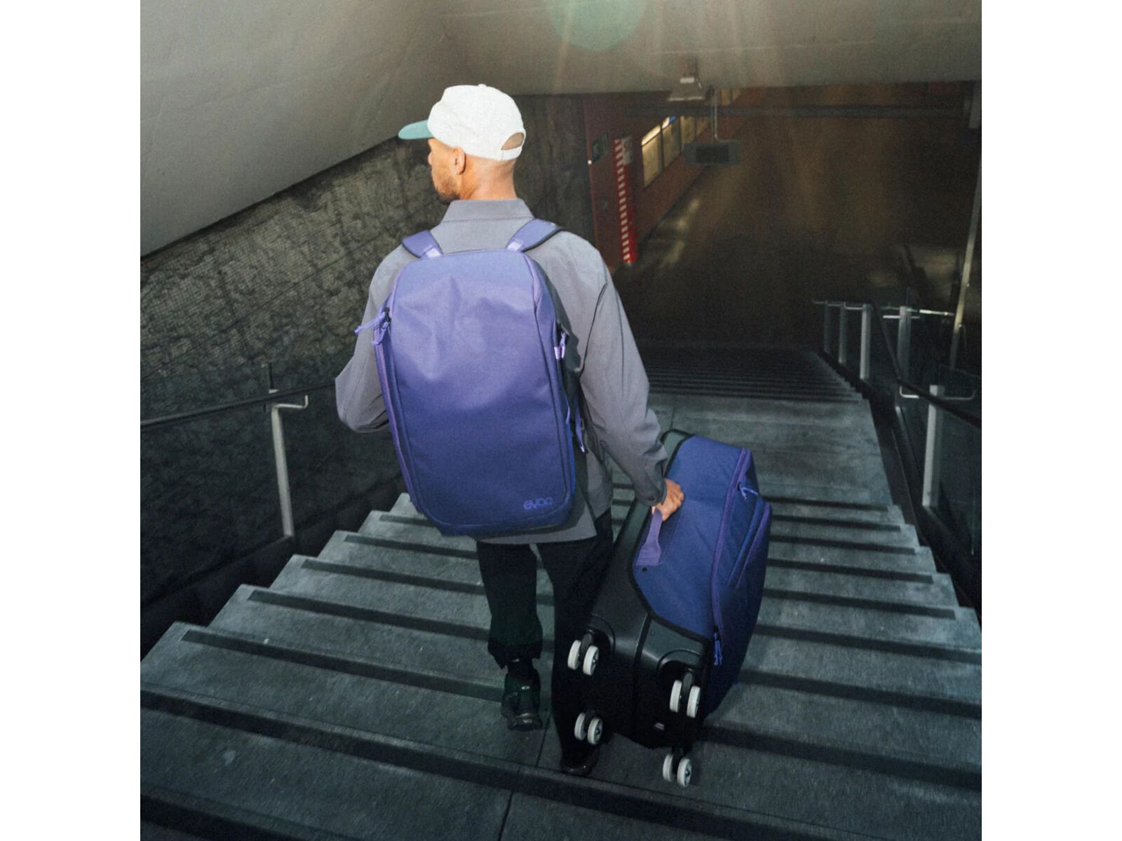 Evoc Athlete Backpack 30, violet/black - Bild 11