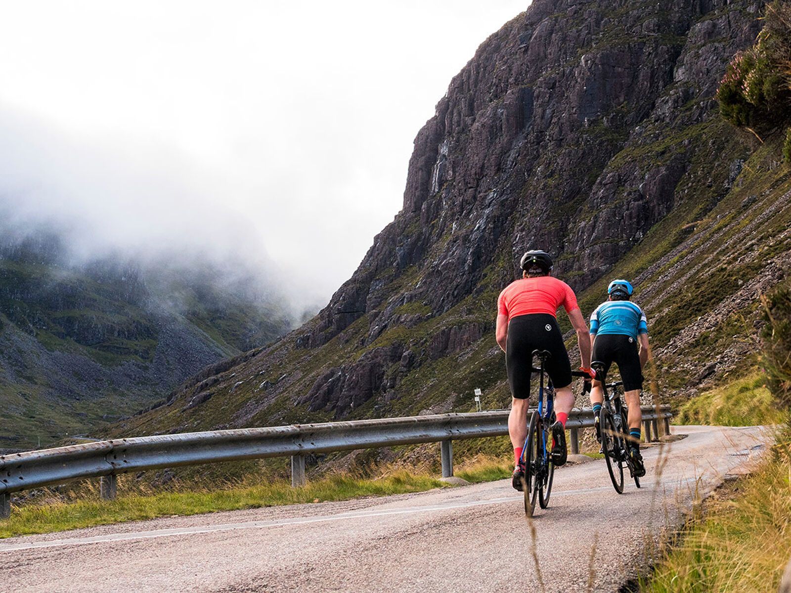 Endura Pro SL Bibshort - Medium Pad, schwarz - Bild 12