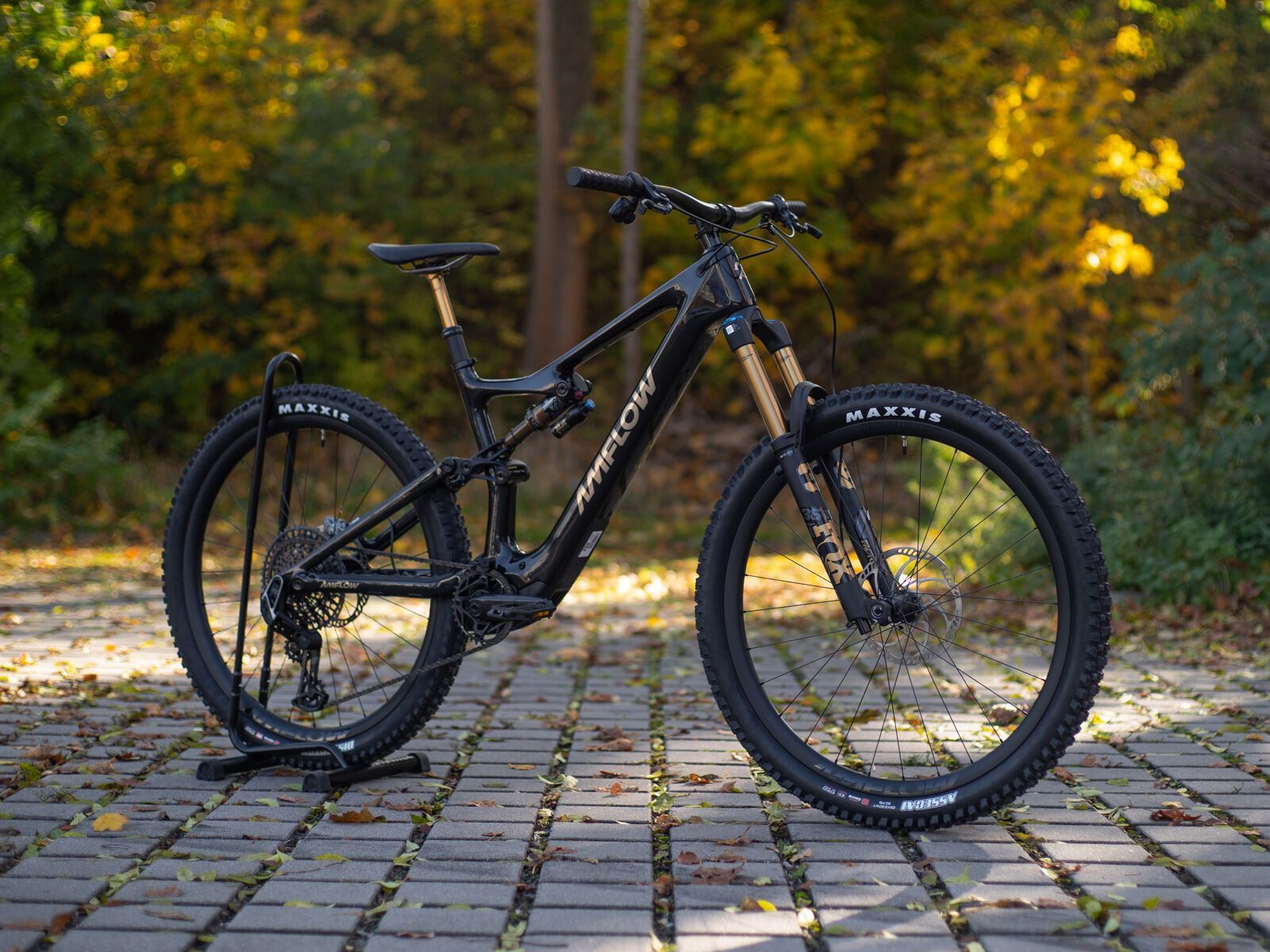 Amflow PL Carbon Pro - 800 Wh, cosmic black - Bild 24