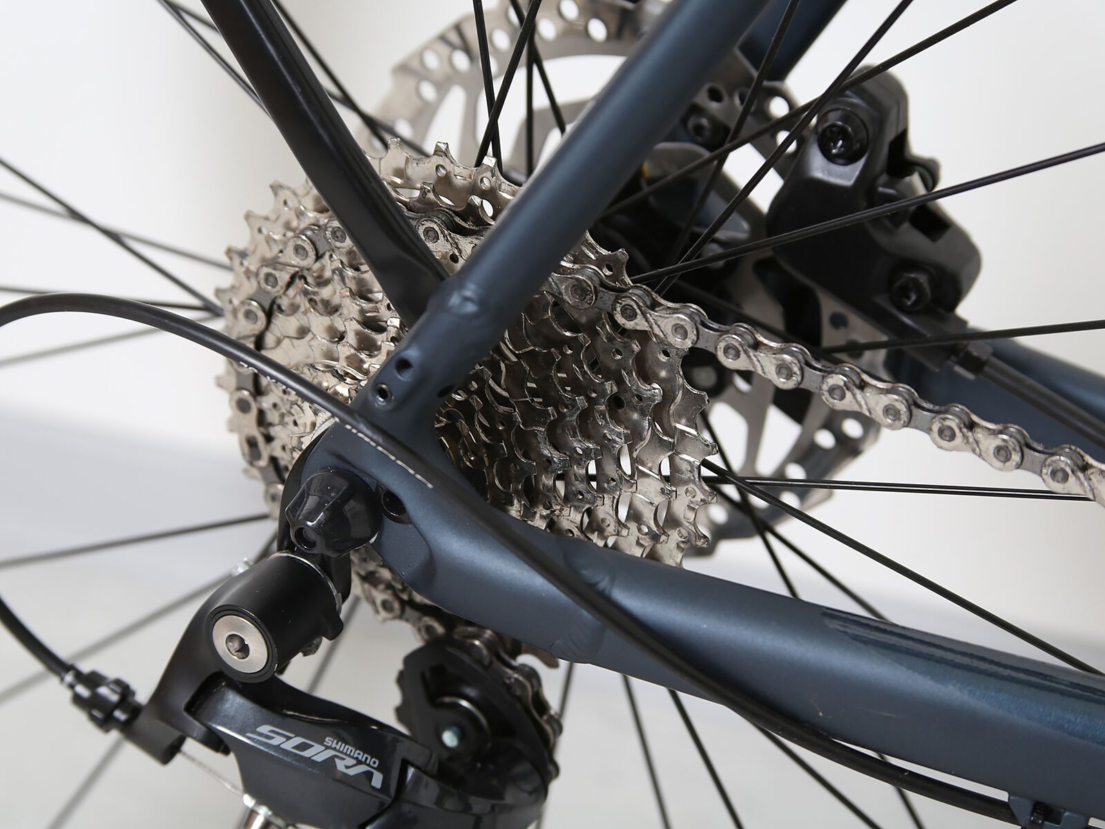 *** 2. Wahl *** Specialized Men's Sirrus Sport EQ - Black Top LTD 2020, cast battleship/hyper - Fitnessbike | Größe XL // 53.5 cm - Bild 4