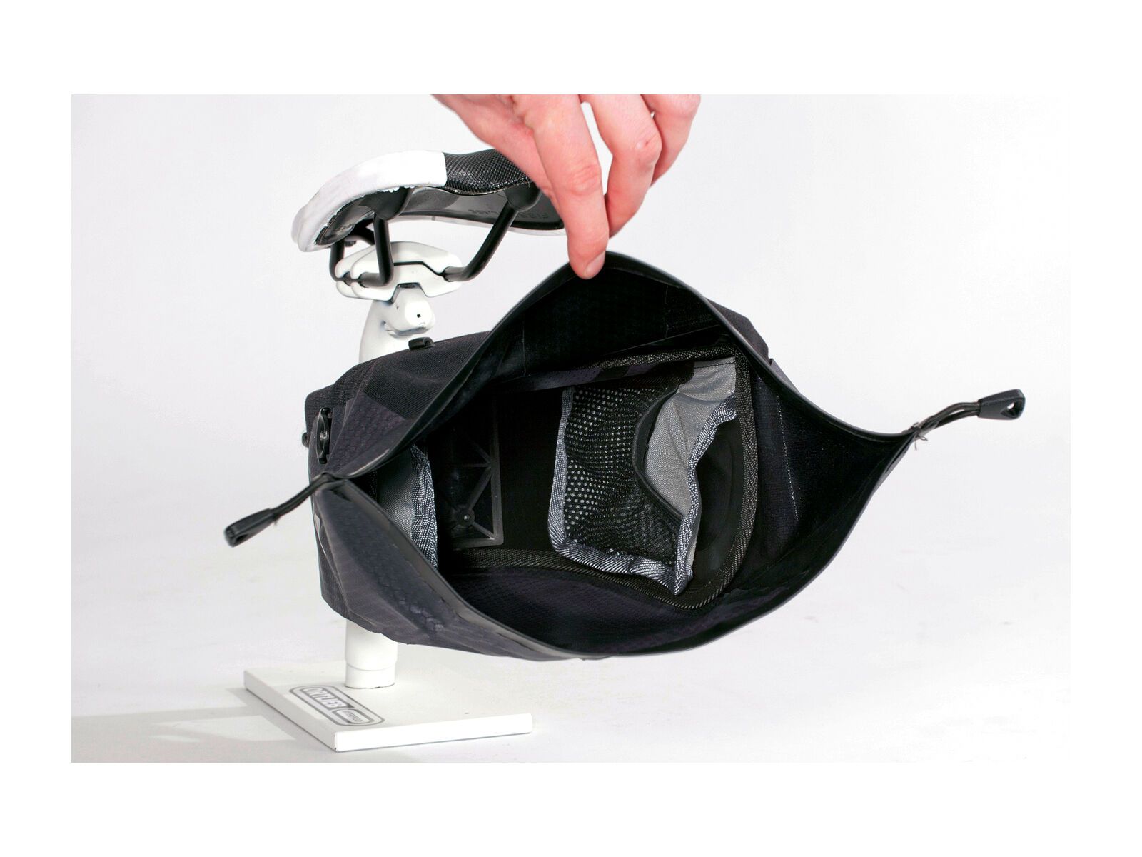 ORTLIEB Seatpost-Bag, schiefer-schwarz - Bild 4