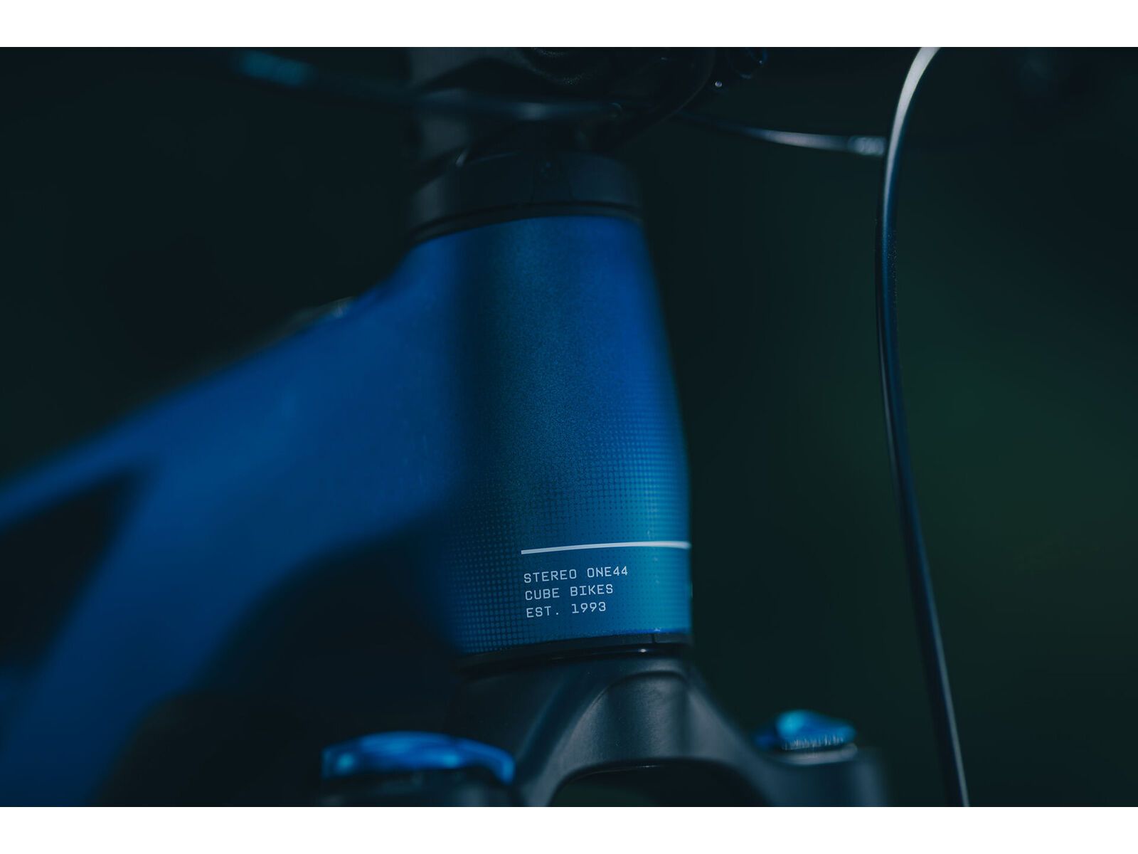 Cube Stereo Hybrid One44 HPC SLX 800 29, nebula´n´white - Bild 8