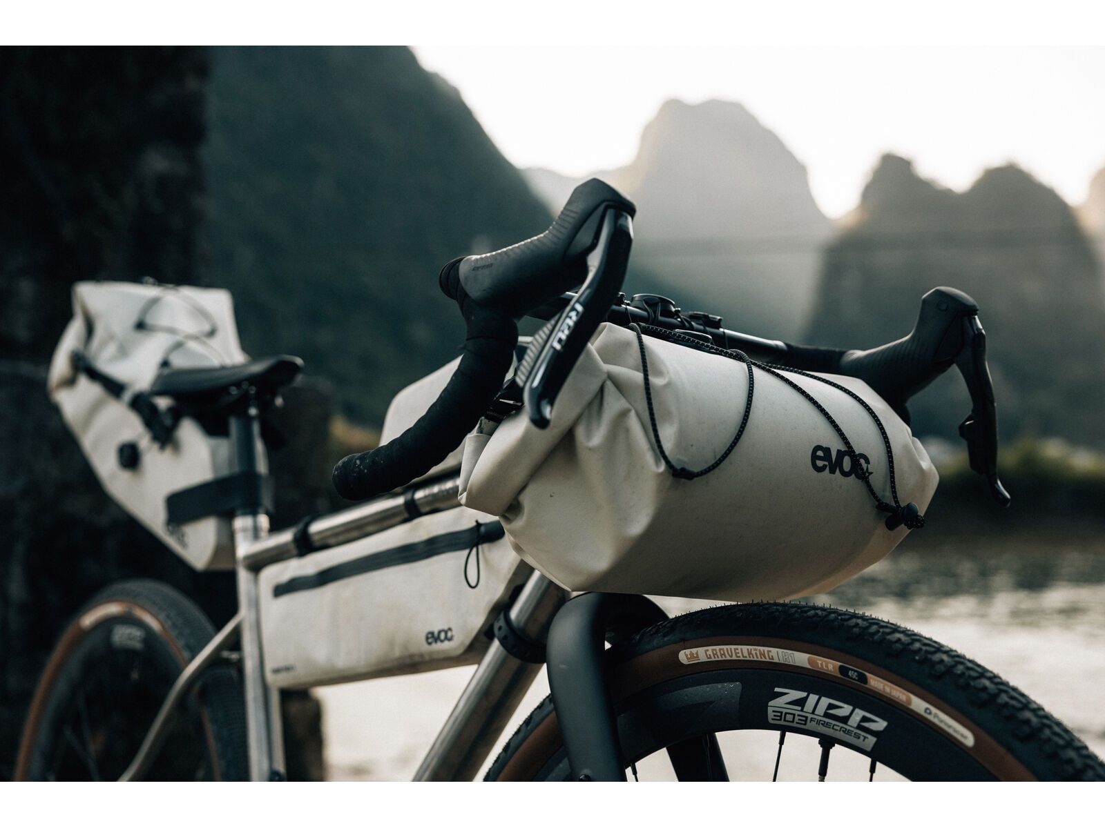 Evoc Handlebar Pack BOA WP 9, sand - Bild 7