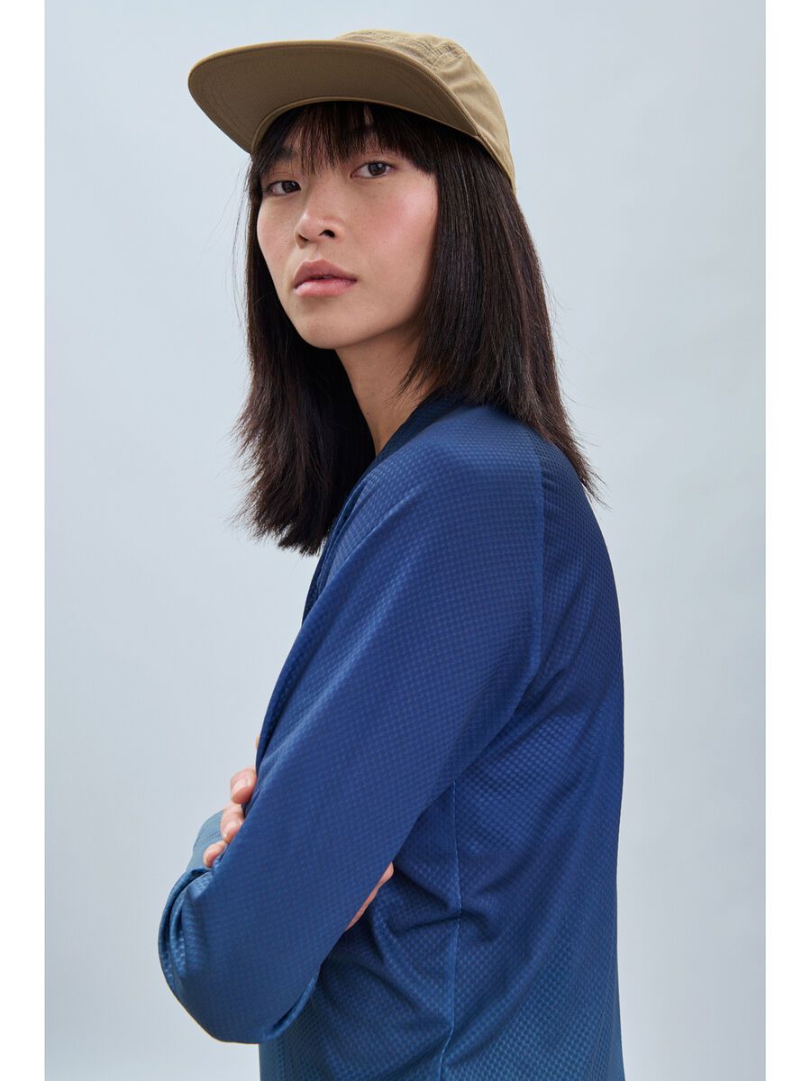 POC W's Essential MTB Lite LS Jersey, gradient turmaline navy - Bild 7