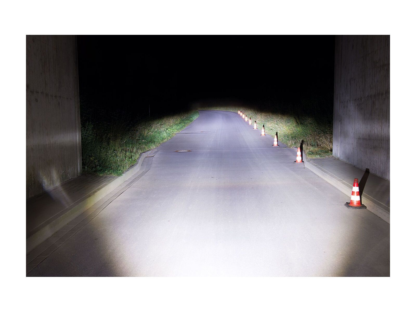 Busch & Müller IXON Space - Bild 4