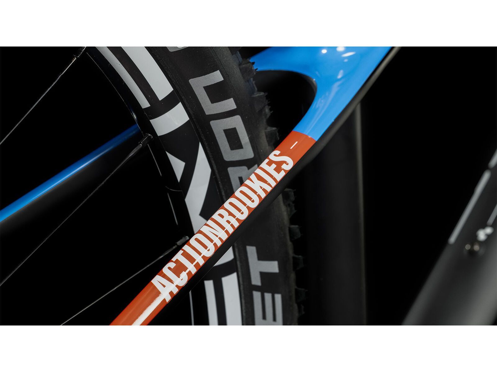 Cube Elite 240 C:62 Pro, carbon´n´blue´n´red - Bild 4