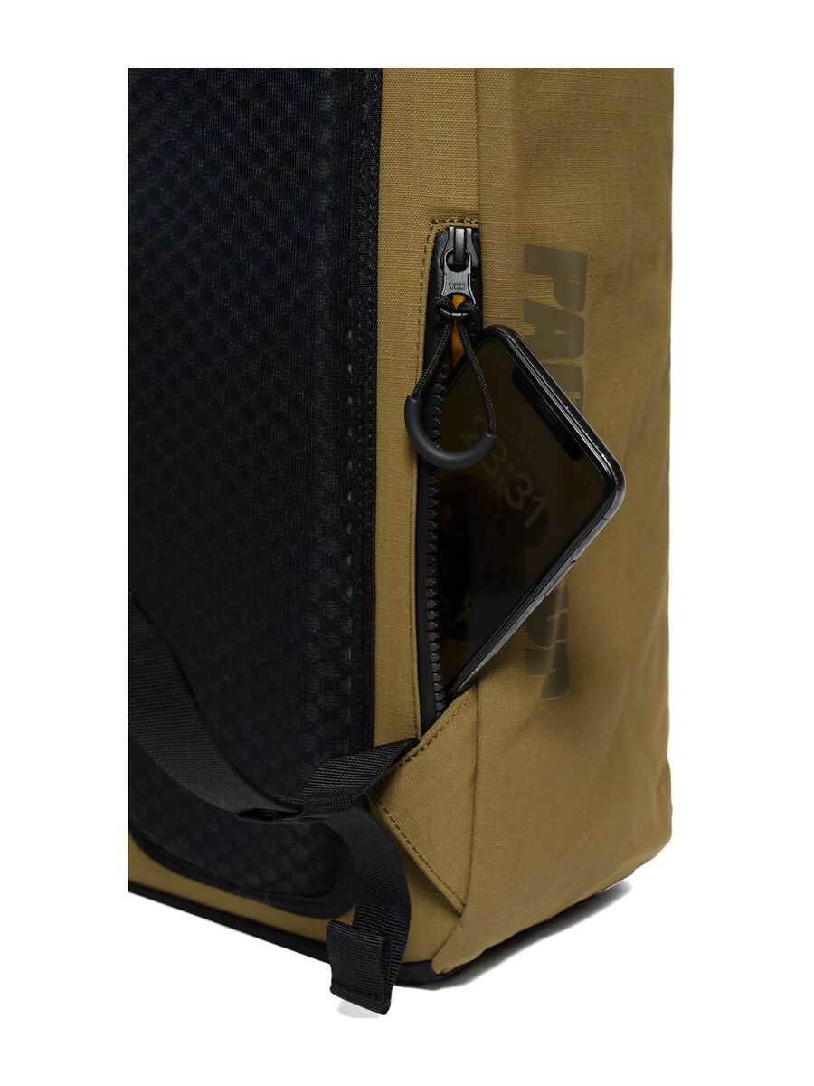 Capsuled Messenger Bag, military olive - Bild 7