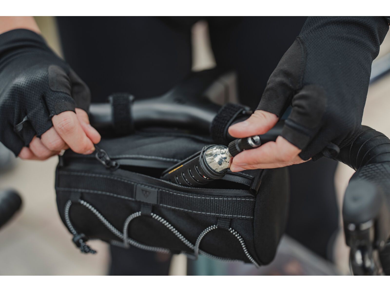 Topeak Tubular BarBag Slim, black - Bild 9