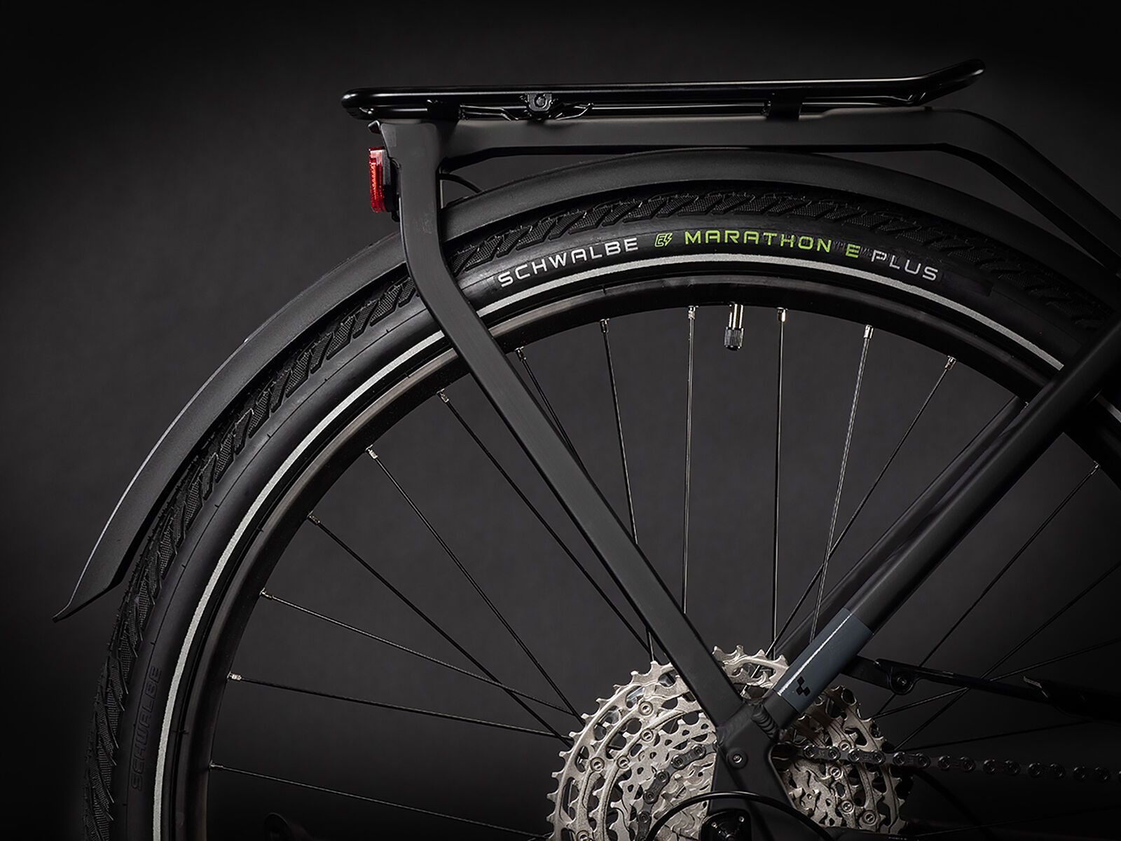 Cube Kathmandu Hybrid EXC 625, black´n´grey - Bild 3