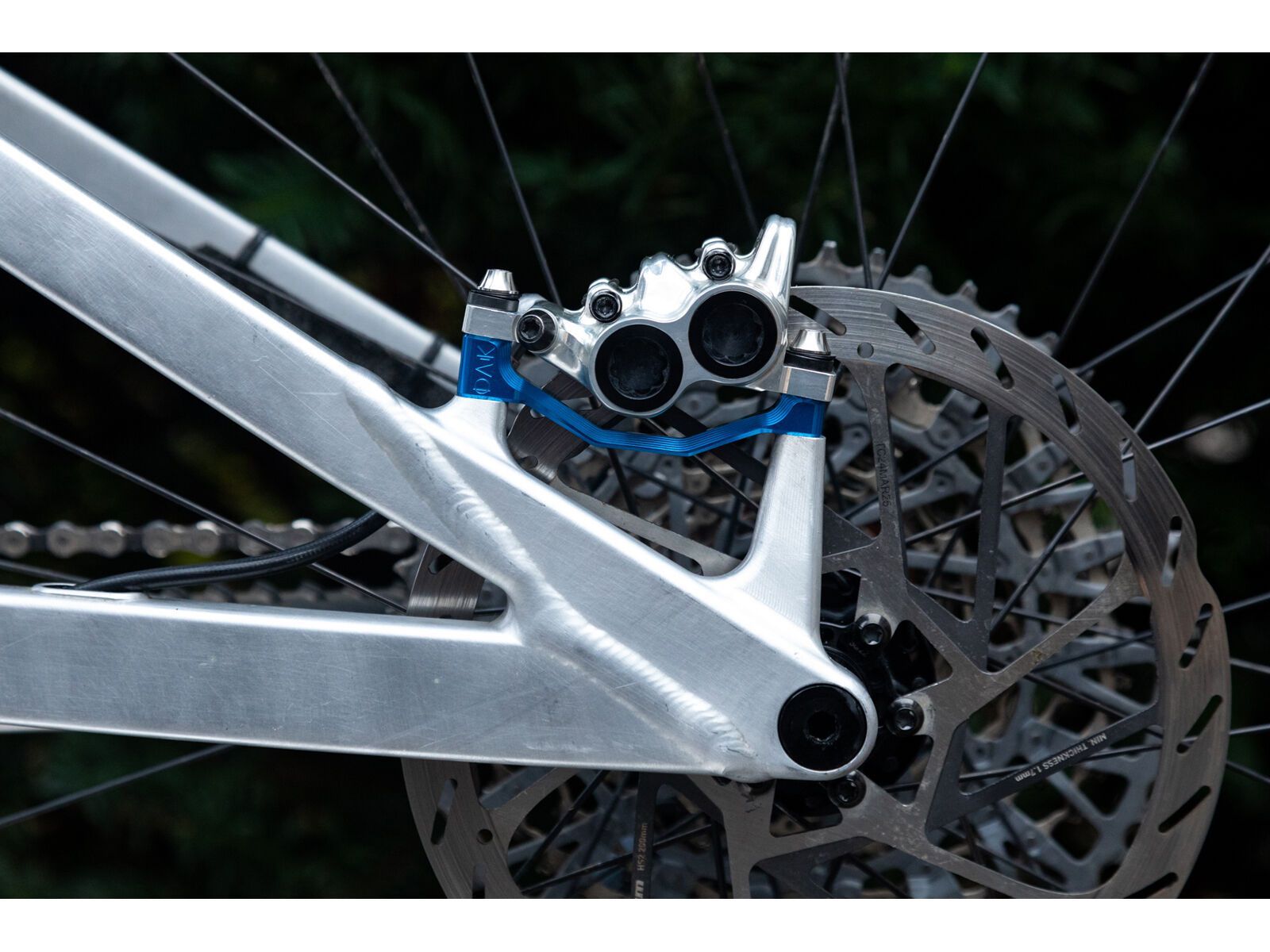 OAK Components Plasmadapt Bremsadapter PM +20 mm, blue - Bild 2