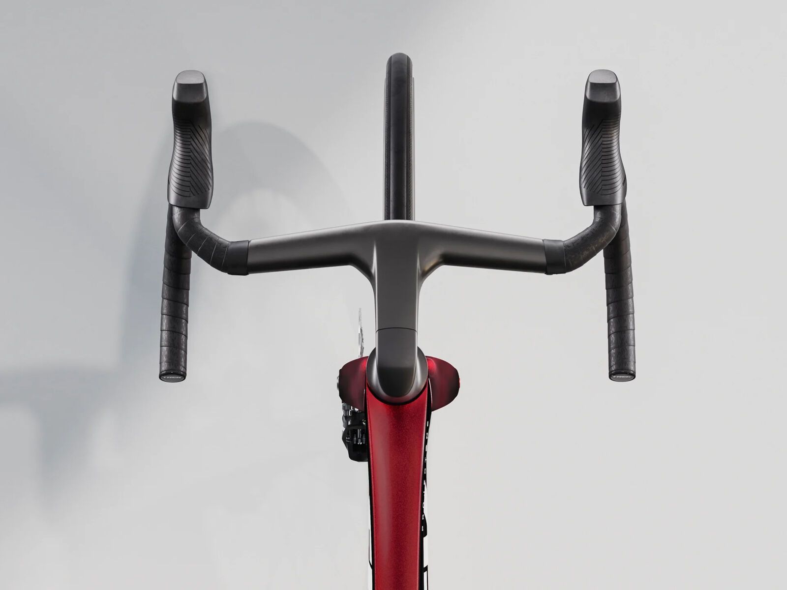 Trek Madone SLR 7 AXS Gen 8, carbon red smoke - Bild 3
