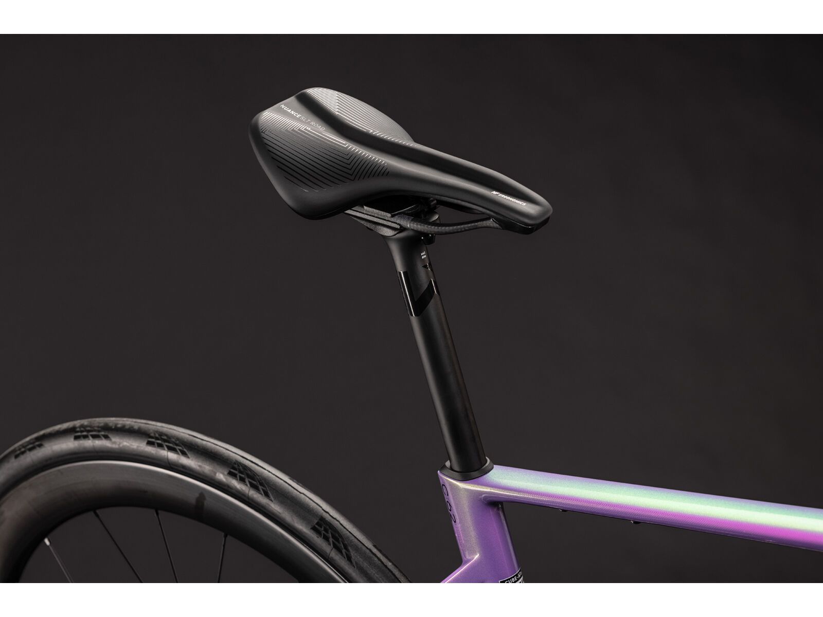 Cube Attain C:62 SLT, cosmicpurple´n´black - Bild 6