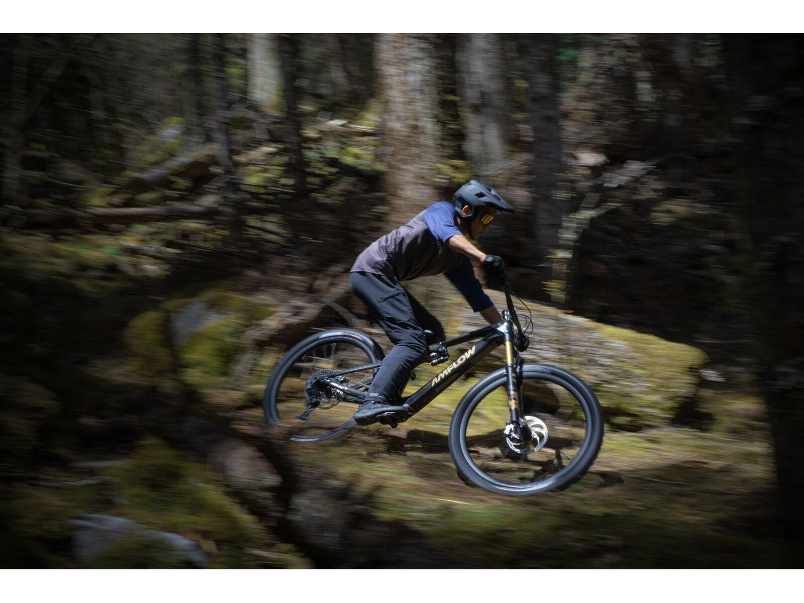 Amflow PL Carbon Pro - 800 Wh, cosmic black - Bild 45