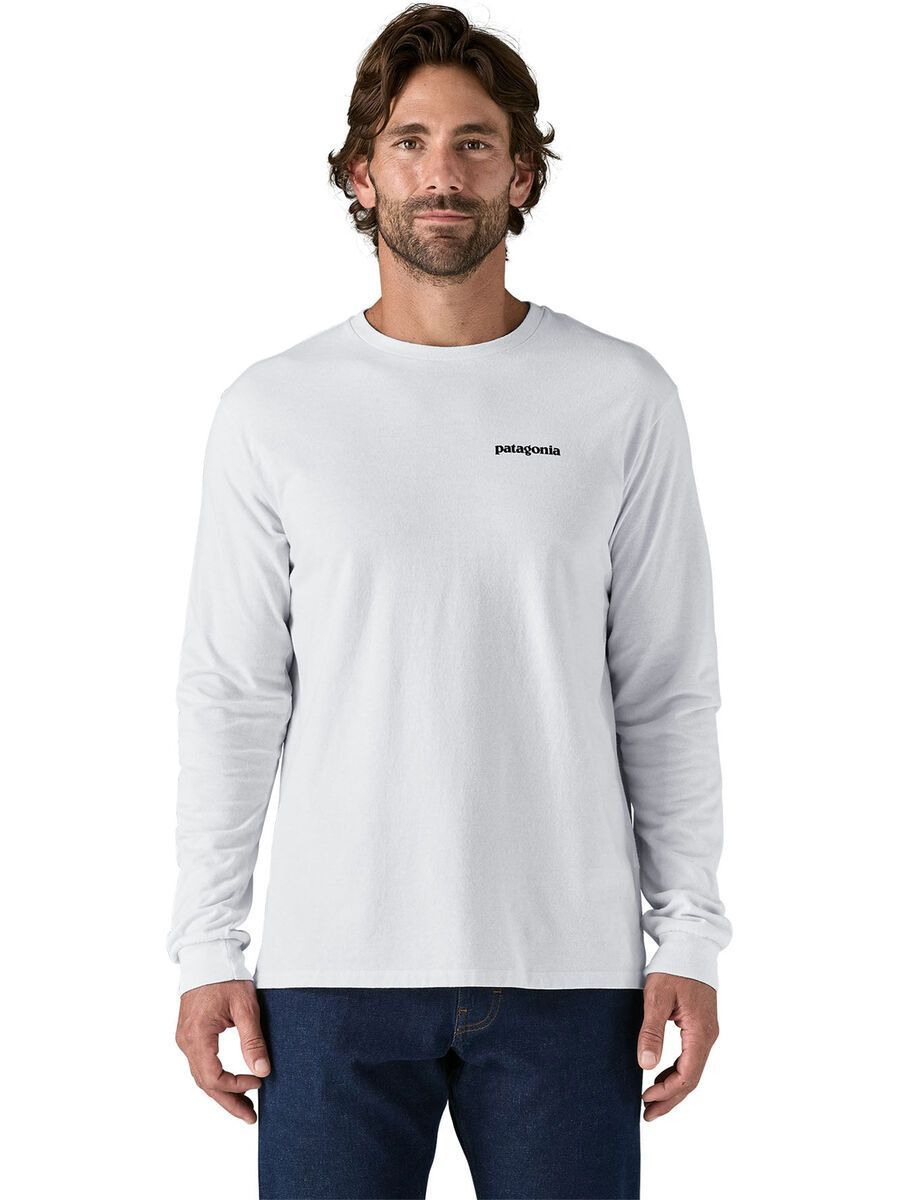 Patagonia Men's Long-Sleeved P-6 Logo Responsibili-Tee, white - Bild 5