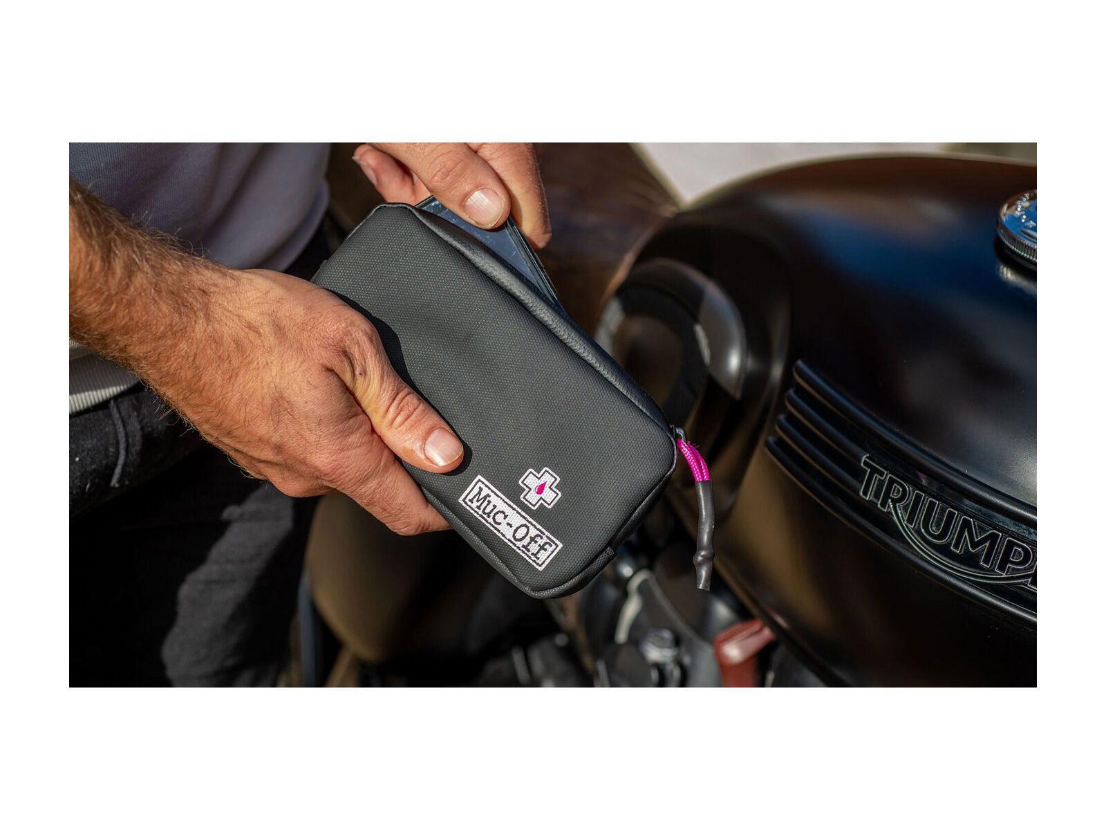 Muc-Off Rainproof Essentials Case, black - Bild 4